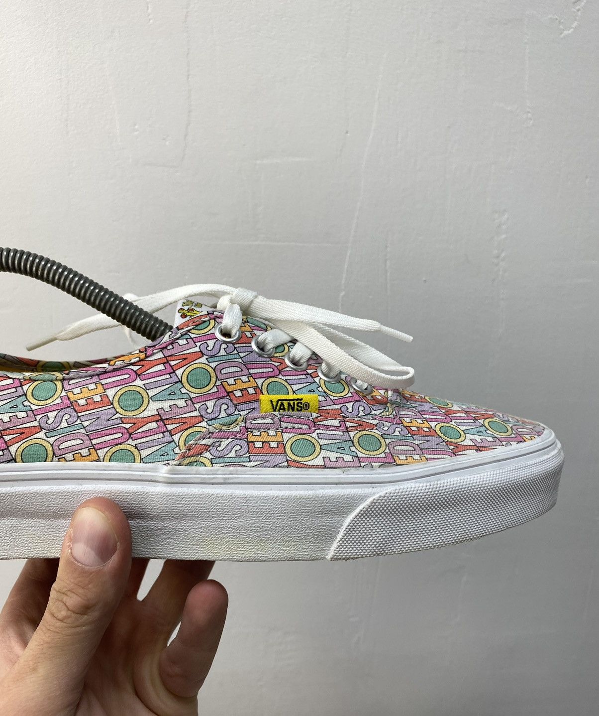 Other Vans X The Beatles Yellow Submarine Shoes 41 Unisex Rare Size US 8 / EU 41 - 6 Thumbnail