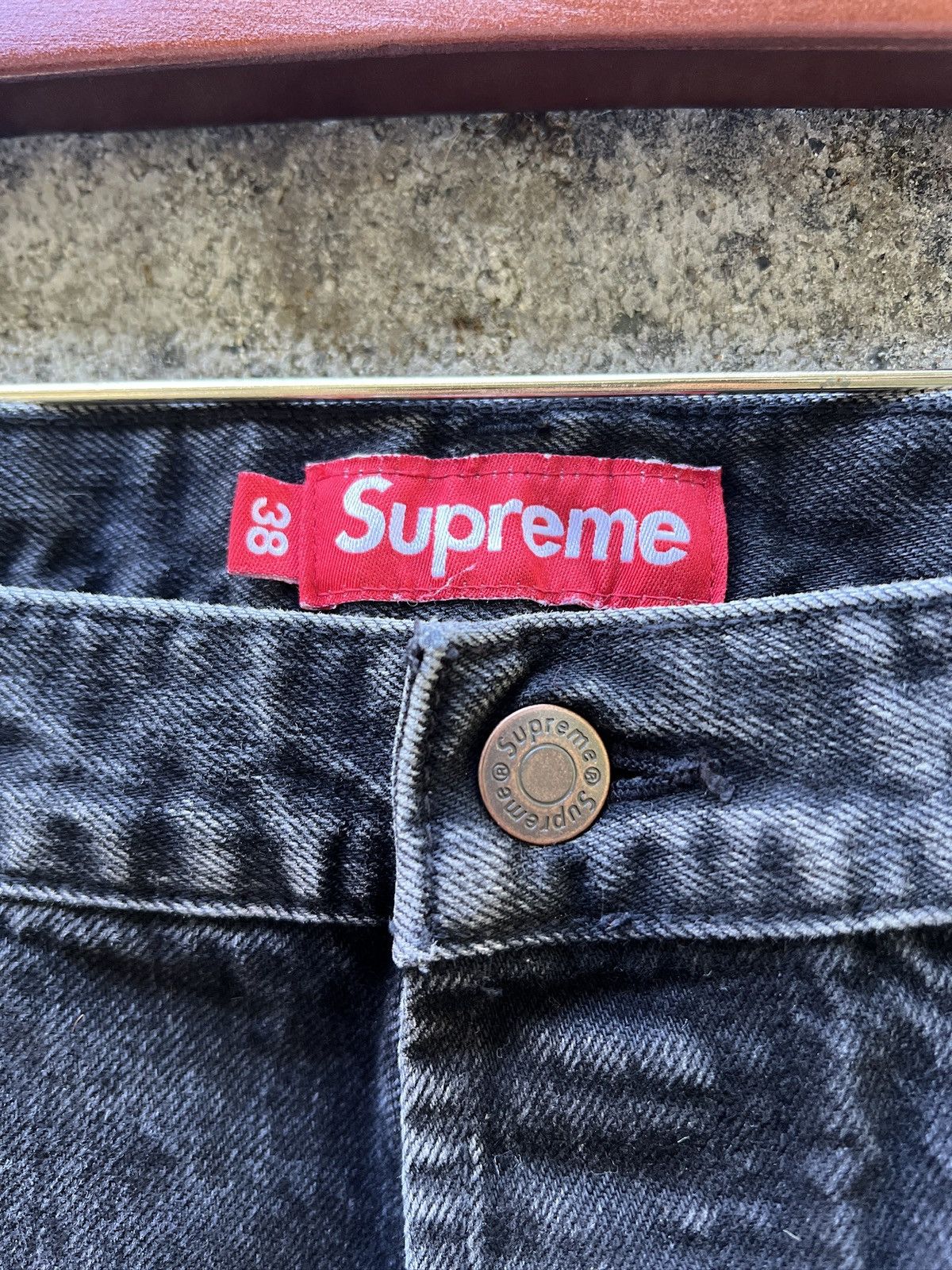 Supreme Supreme Black Embroidered Distressed Denim Size US 38 / EU 54 - 7 Thumbnail