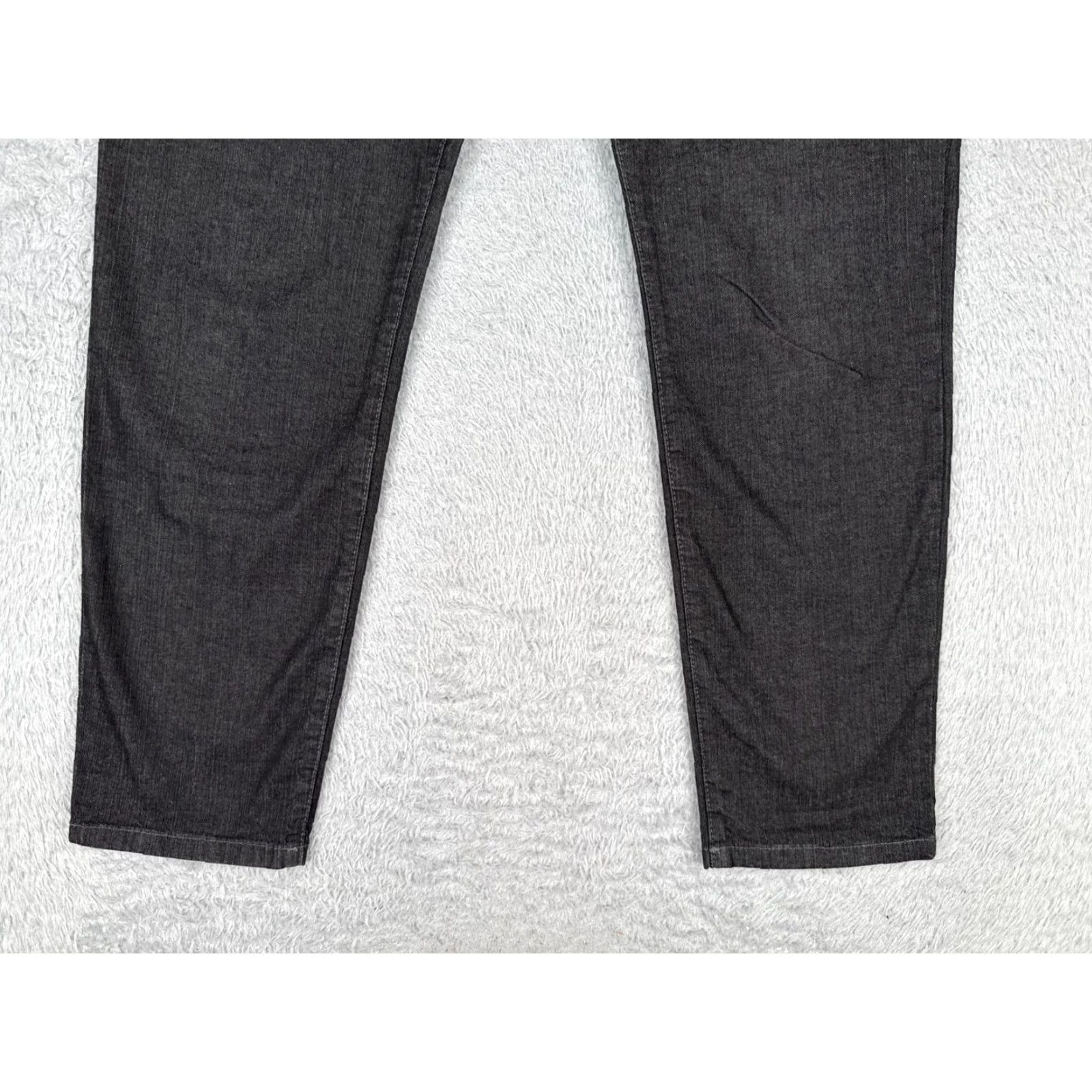 Eileen Fisher Eileen Fisher Jeans Womens 10 Black Denim Straight Leg Medium 32x28 Cotton Blend 5-Pocket Mens? Size 32" / US 10 / IT 46 - 2 Thumbnail
