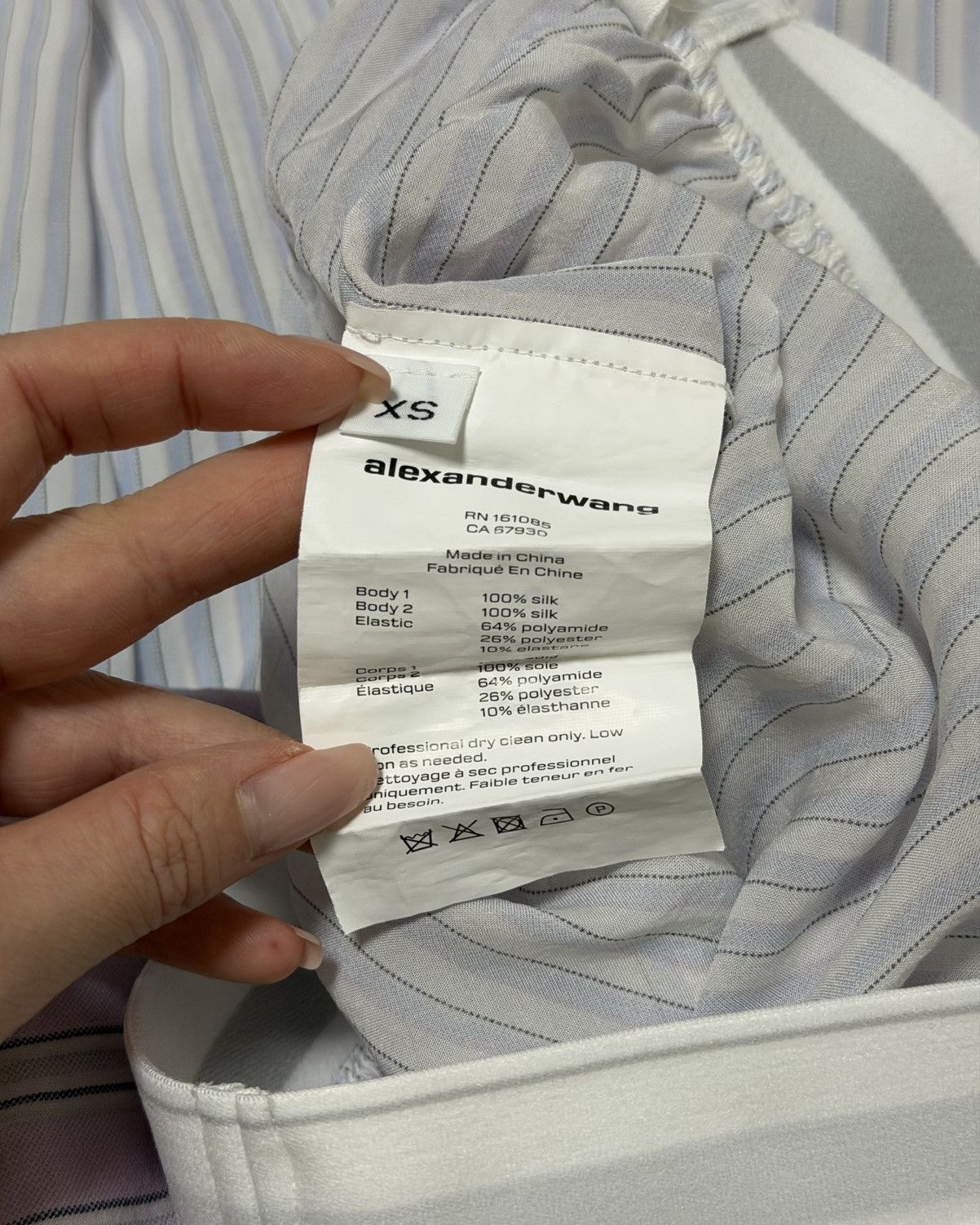 Alexander Wang ALEXANDER WANG S/S 2025 Boxer Pants with Pre-Styled Shirt Size 27" / US 4 / IT 40 - 8 Thumbnail