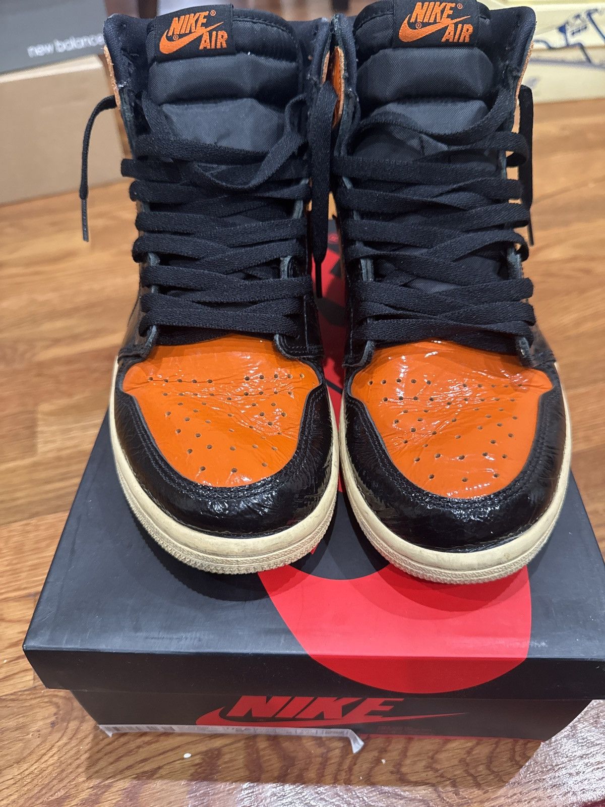 Jordan Brand × Nike Air Jordan 1 Retro High OG Shattered Backboard 3.0 Size US 9 / EU 42 - 4 Thumbnail