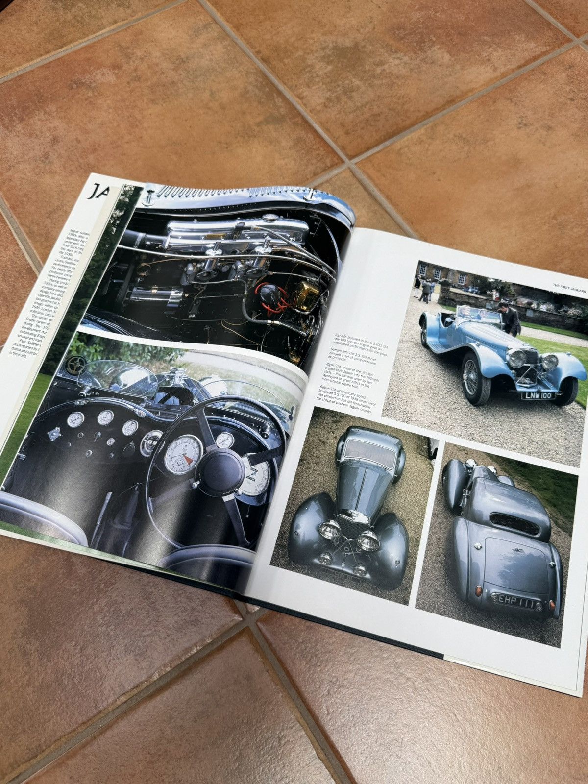 Other Vintage 1990 'Jaguar' Coffee Table Book Size ONE SIZE - 4 Thumbnail