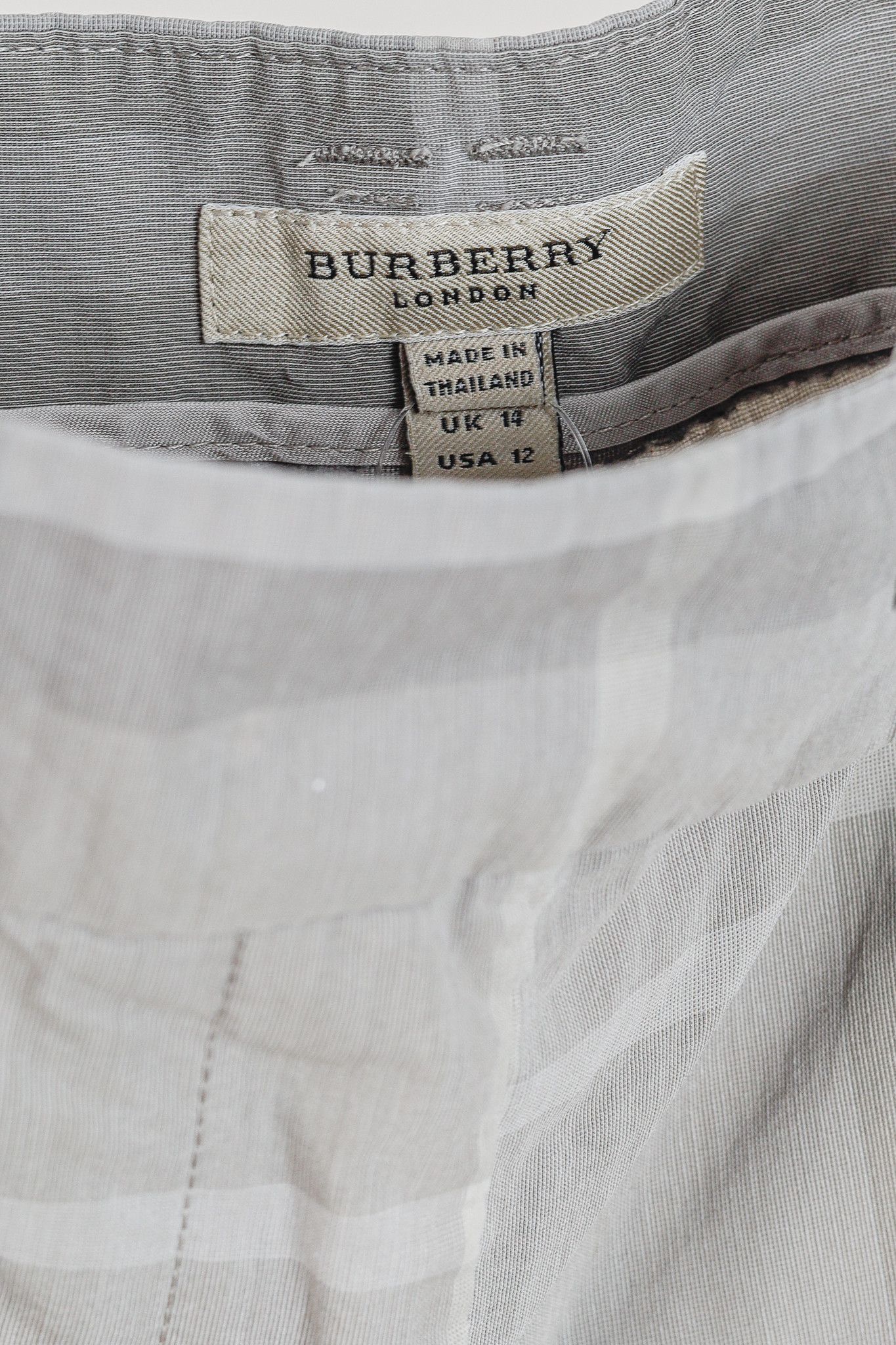 Burberry Burberry Slim City Grey Check Bermuda Shorts Size 34" / US 12 / IT 48 - 4 Thumbnail