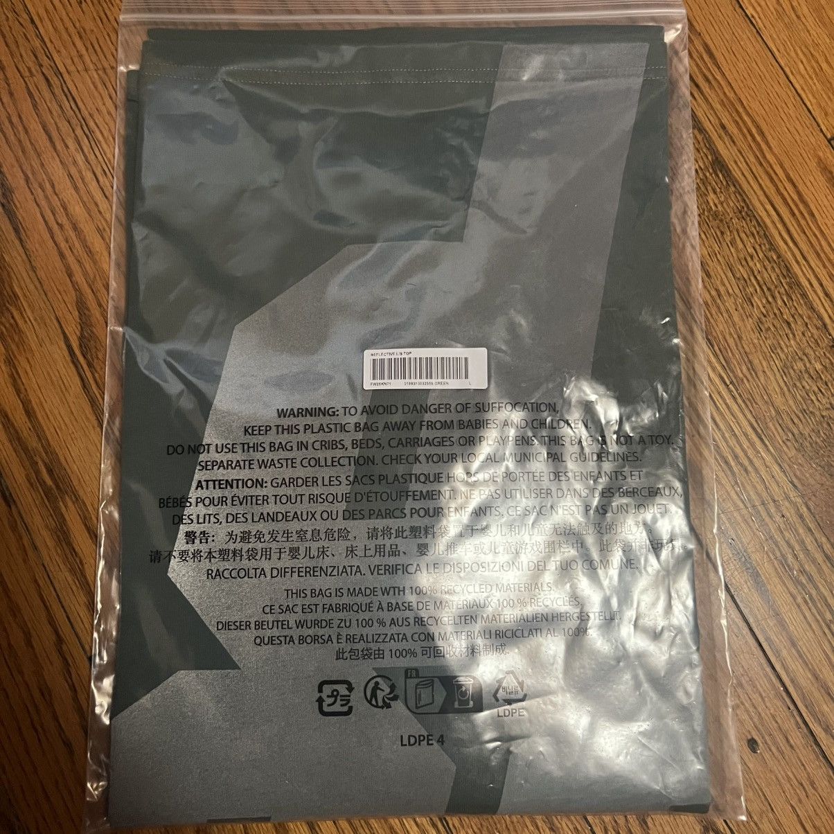 Supreme Supreme Reflective Longsleeve L/S Top Green Size: Large Size US L / EU 52-54 / 3 - 5 Thumbnail