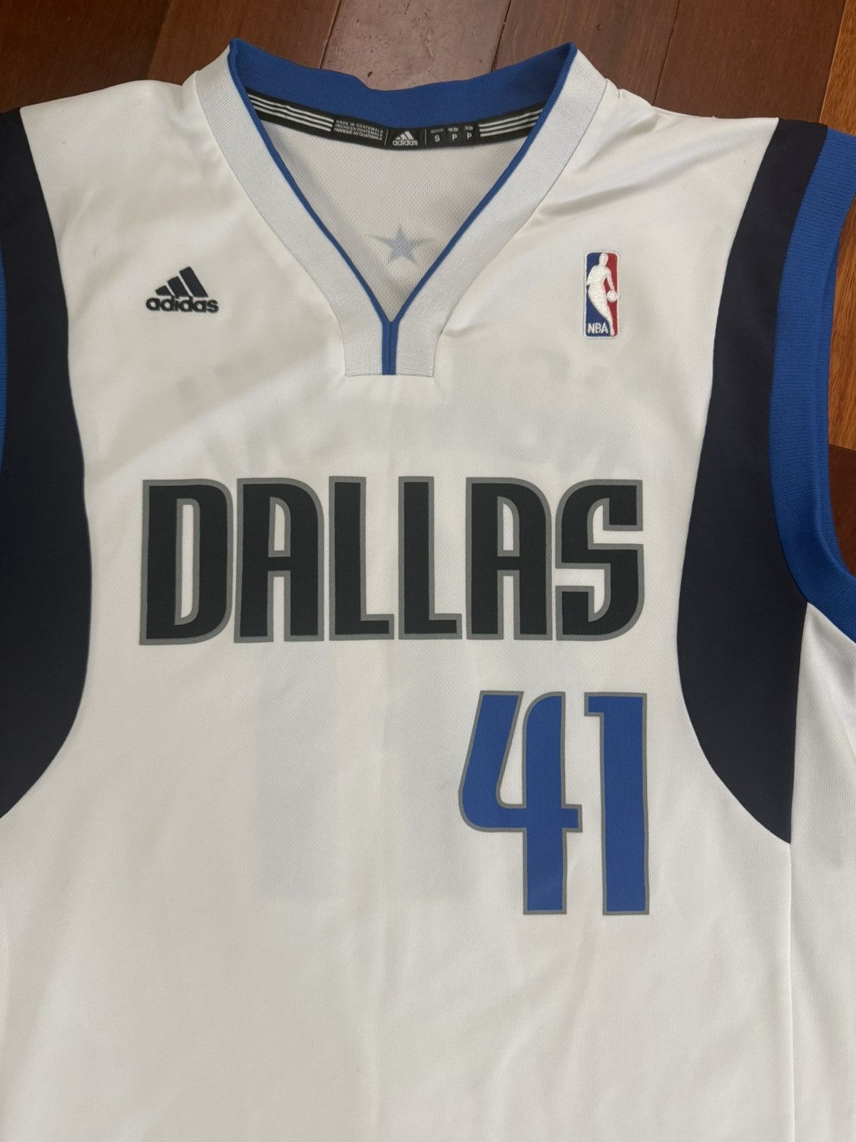 Adidas Dirk Nowitzki Dallas Mavericks Vintage Jersey Size US S / EU 44-46 / 1 - 2 Thumbnail
