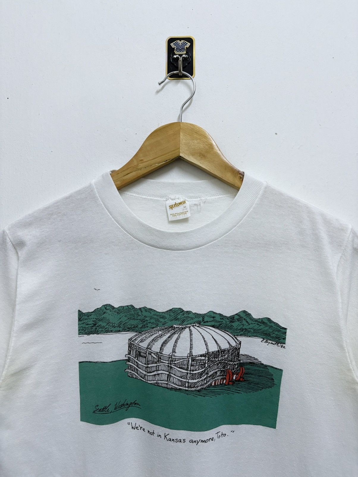 Vintage Vintage 80's Movie The Wizard of Oz / Judy Garland T-Shirt Size US S / EU 44-46 / 1 - 3 Thumbnail