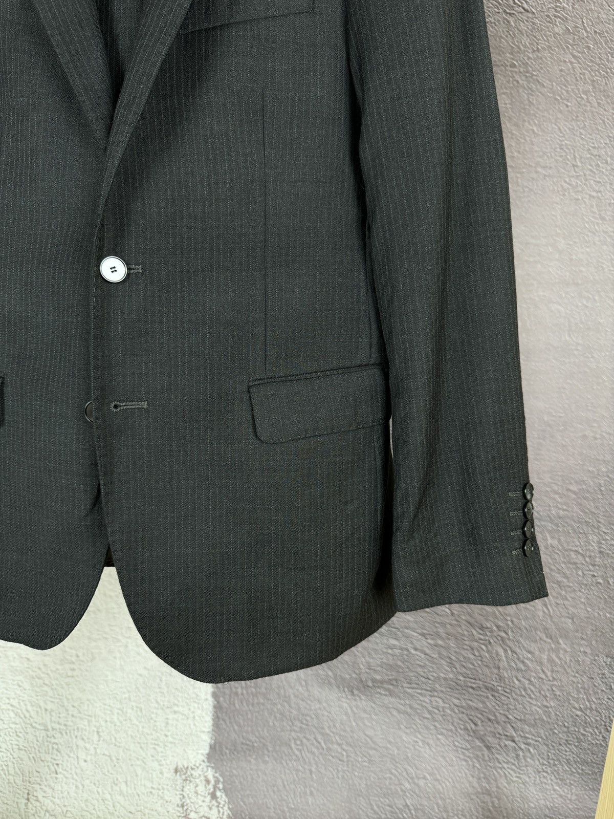 Paoloni Paoloni black graphite striped 2 button Quarantasei suit Size 36R - 6 Thumbnail