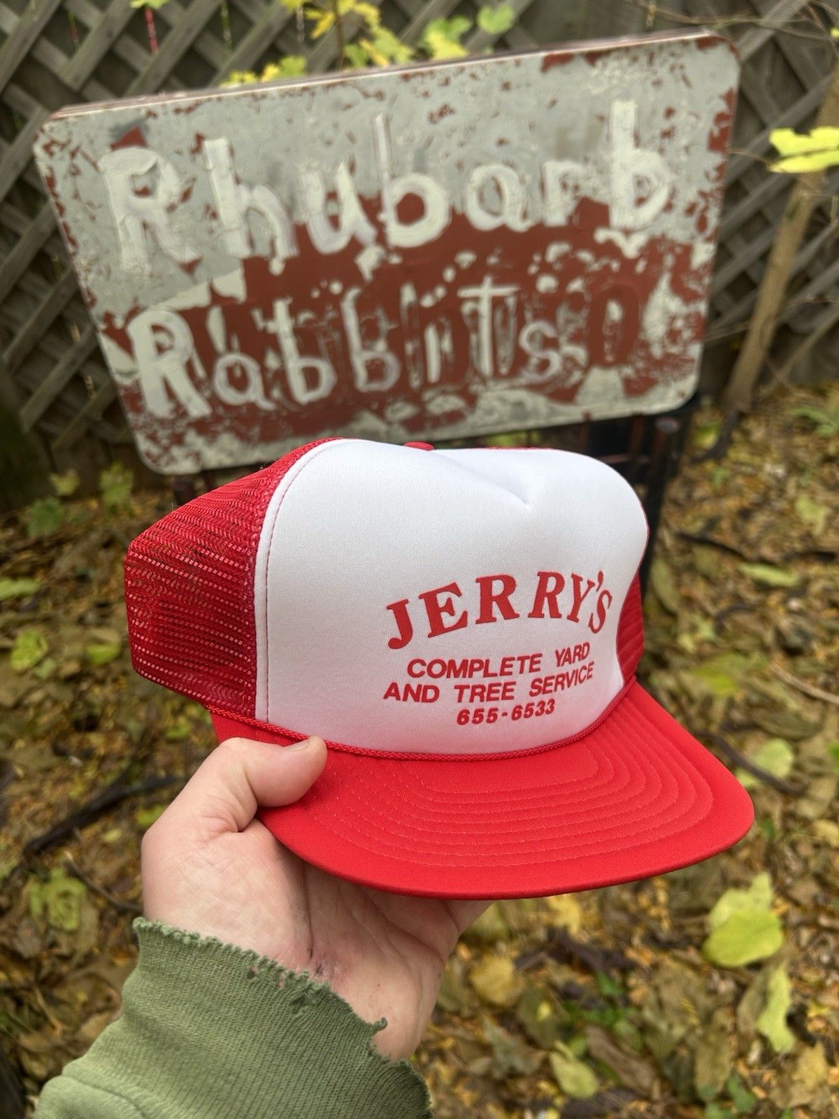 Vintage Vintage trucker hat Jerry’s yard and tree service red white Size ONE SIZE - 1 Thumbnail