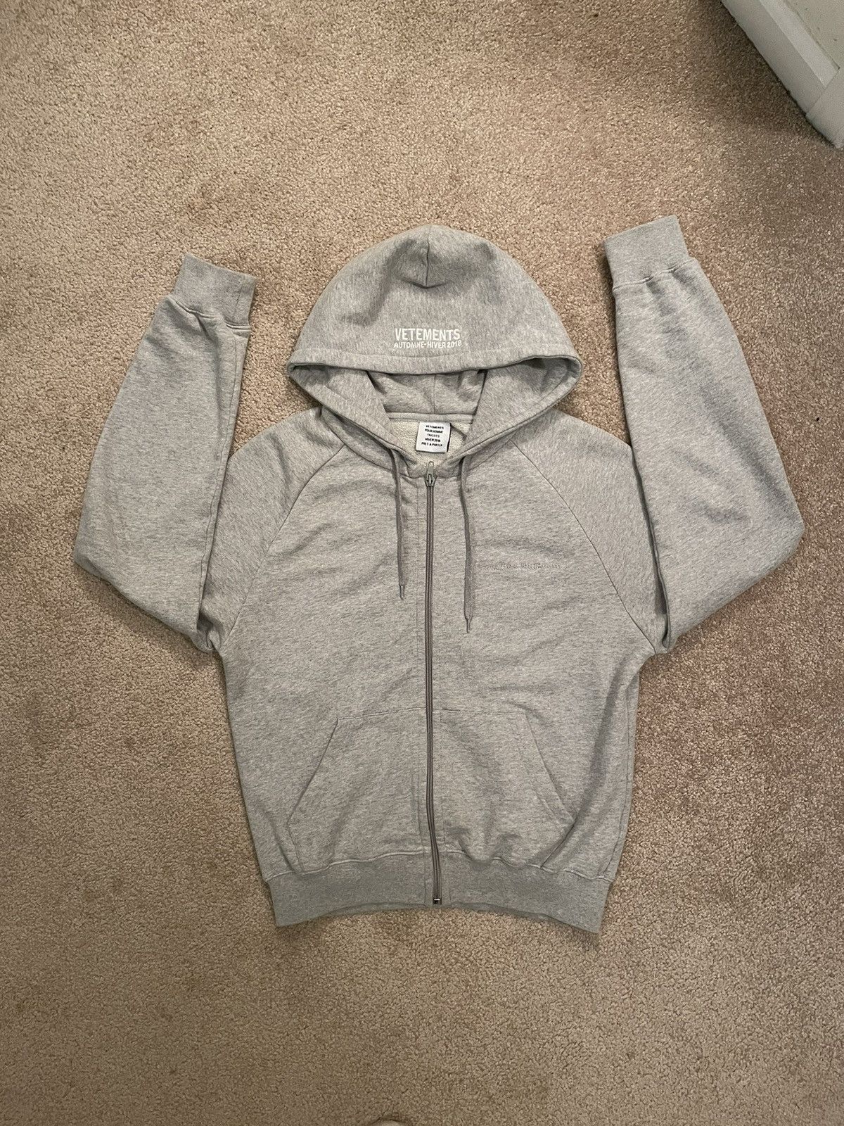 Vetements Vetements Free Hugs hoodie Grey | Grailed