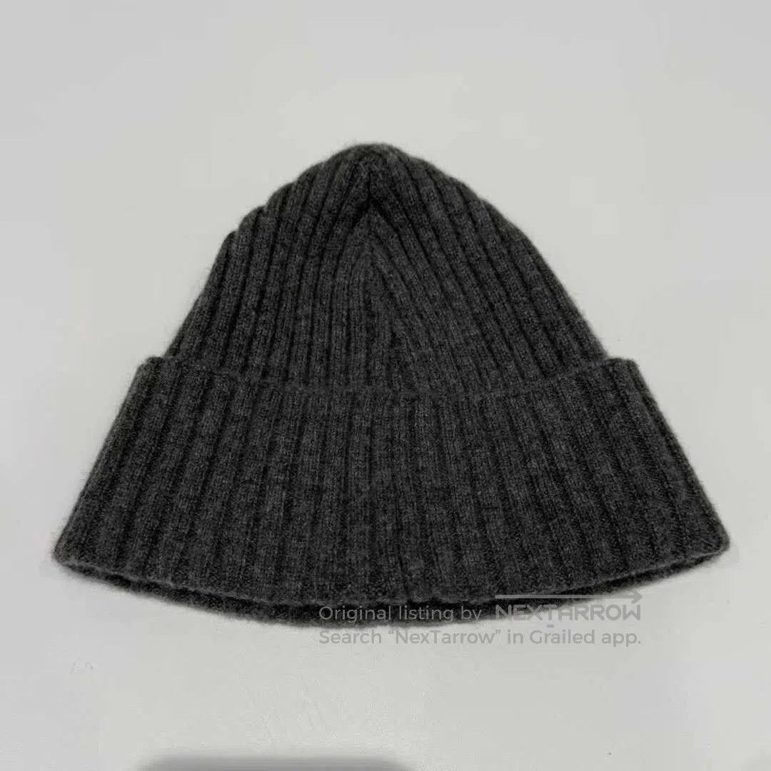 Chrome Hearts gray knitted cross flower beanie hat. Size ONE SIZE - 2 Thumbnail