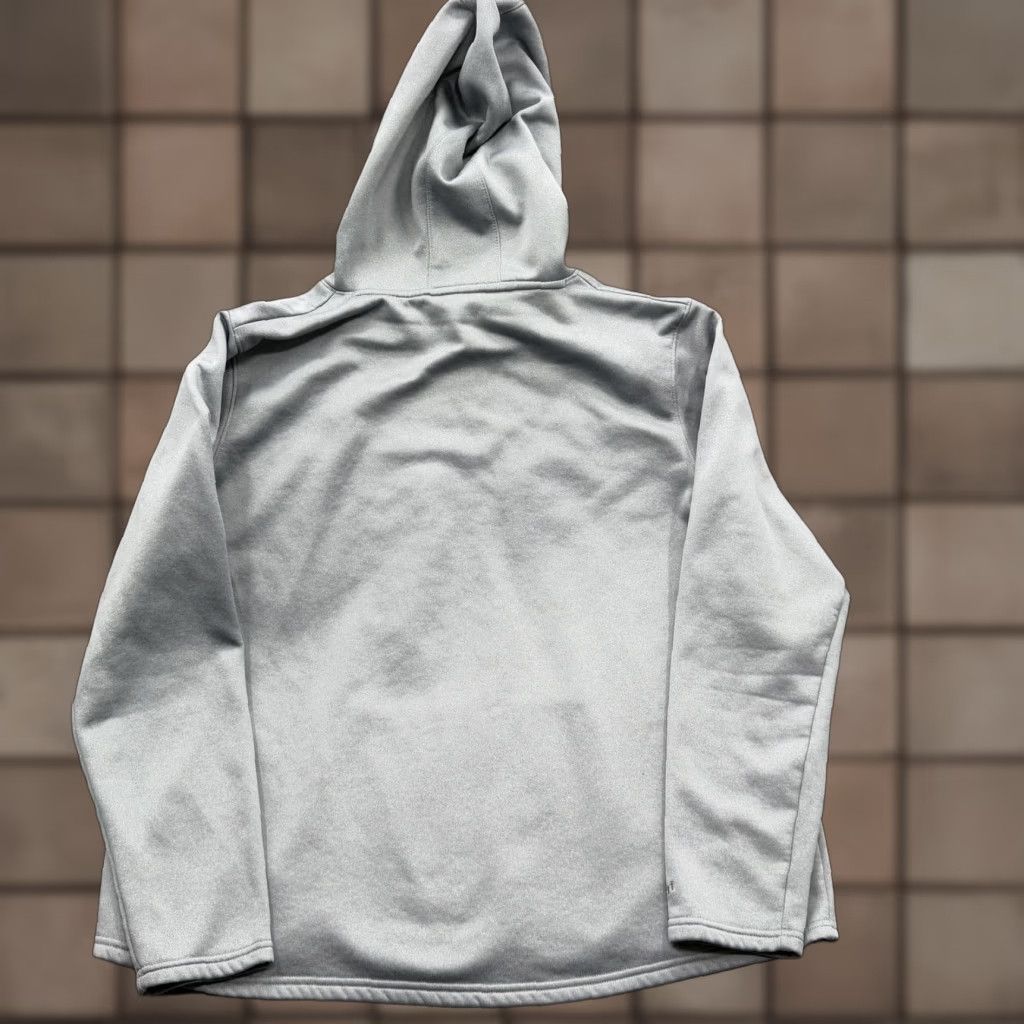 Under Armour VINTAGE Under Armour Hoodie Mens? Womens Large Gray Storm Armour Fleece Big Logo Pullover Size L / US 10 / IT 46 - 1 Thumbnail
