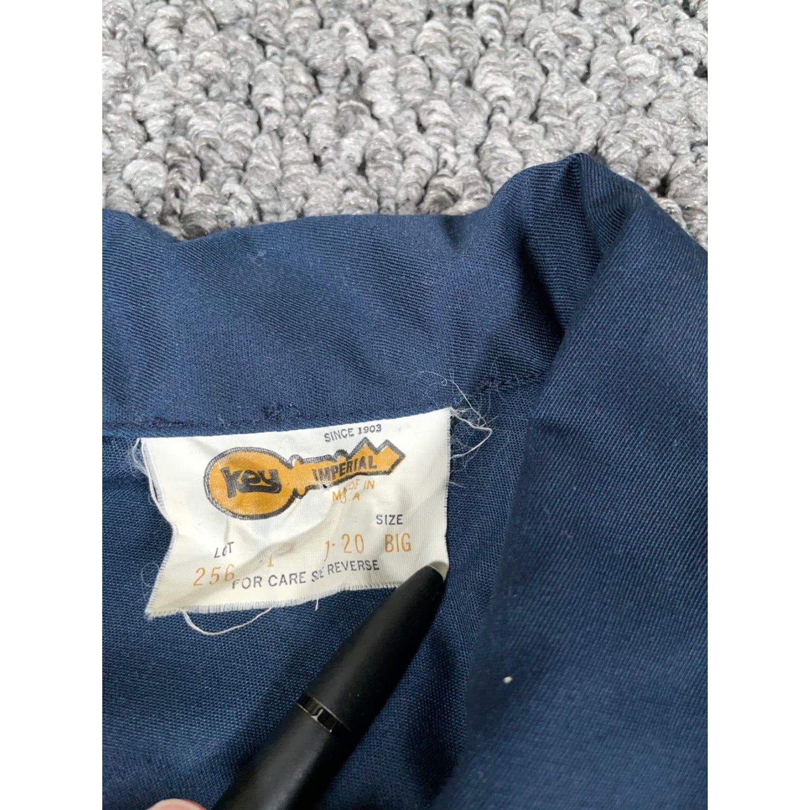 Vintage VTG Key Imperial Work Shirt Adults 19-20 Big Dark Blue Lightweight Workwear Button-Up Cotton Polyester Blend Casual, 80s 90s Grunge Retro Mens Size US XXL / EU 58 / 5 - 3 Thumbnail