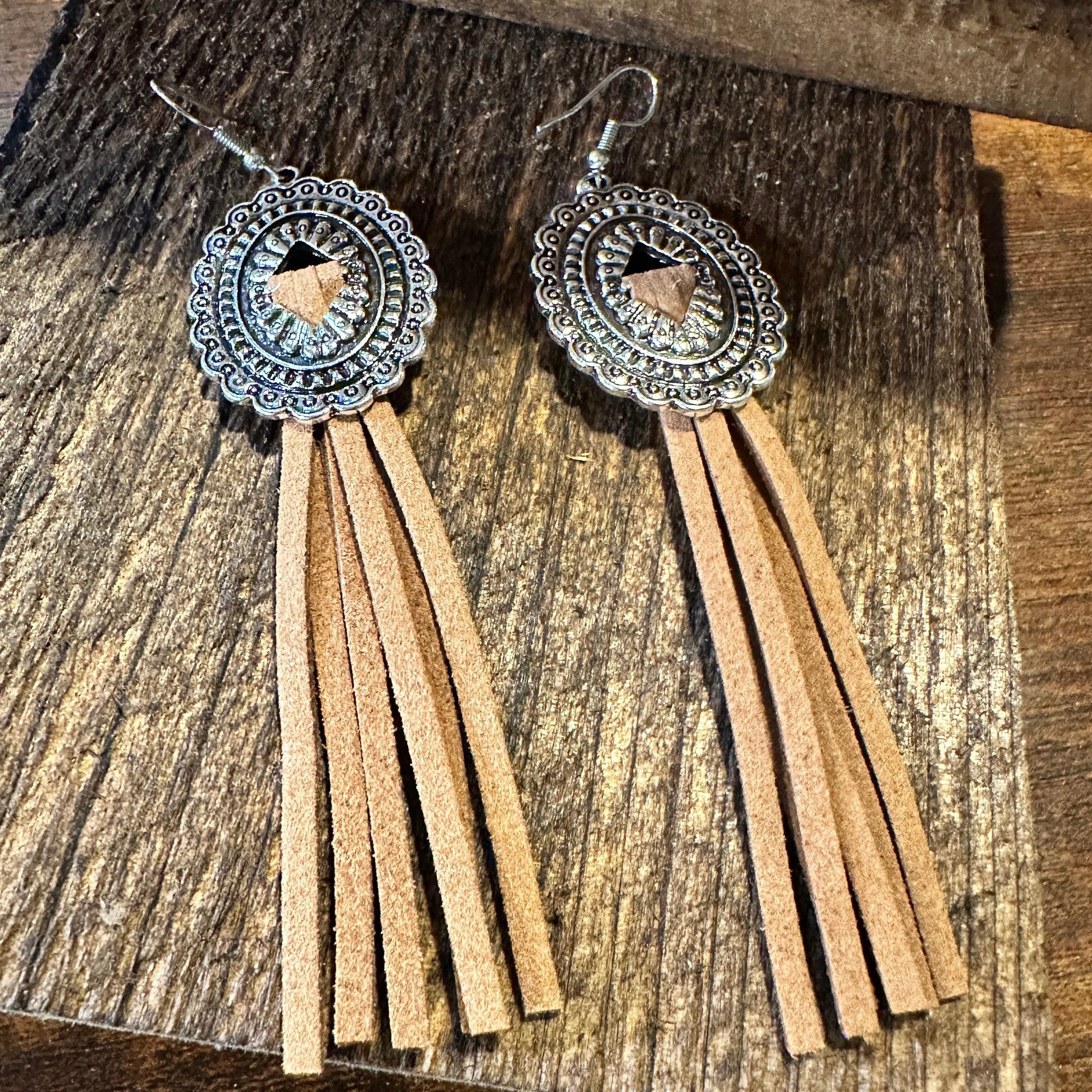 Other Boho Hippie Western Conch Tribal Silver Drop Wire Earrings, Size ONE SIZE - 5 Thumbnail