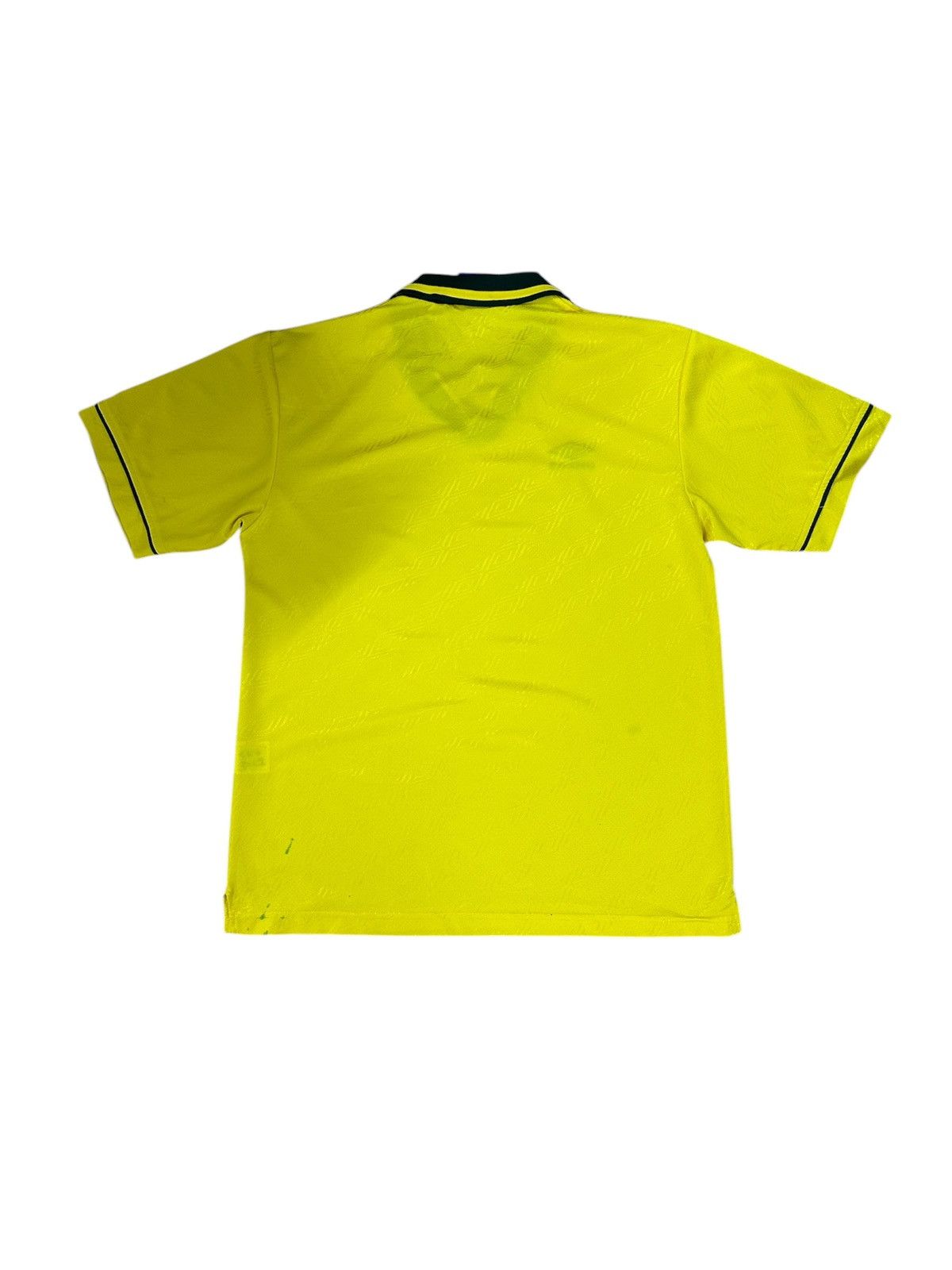 Umbro × Vintage Vintage 90’s Umbro Football Jersey Brazil Colourway Size US L / EU 52-54 / 3 - 2 Thumbnail