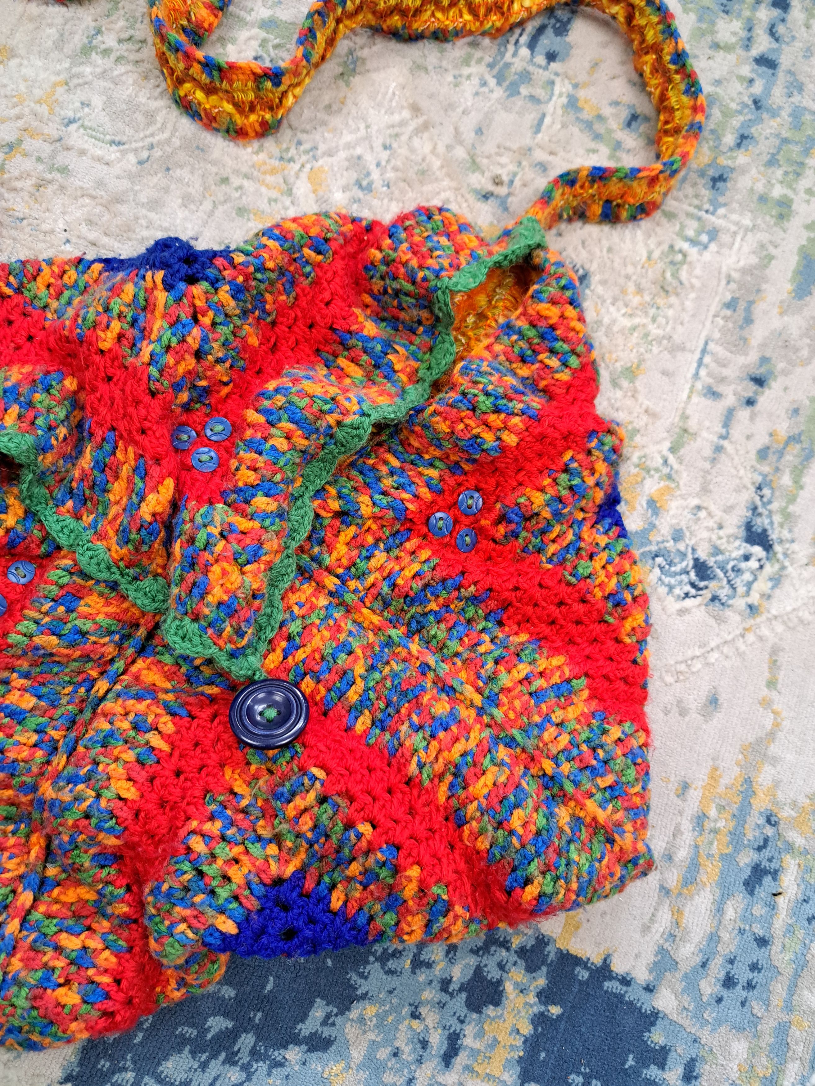Handmade AvantGarde Handmade Knit Multicolor Crossbody Bag y2k Hippie Size ONE SIZE - 2 Thumbnail