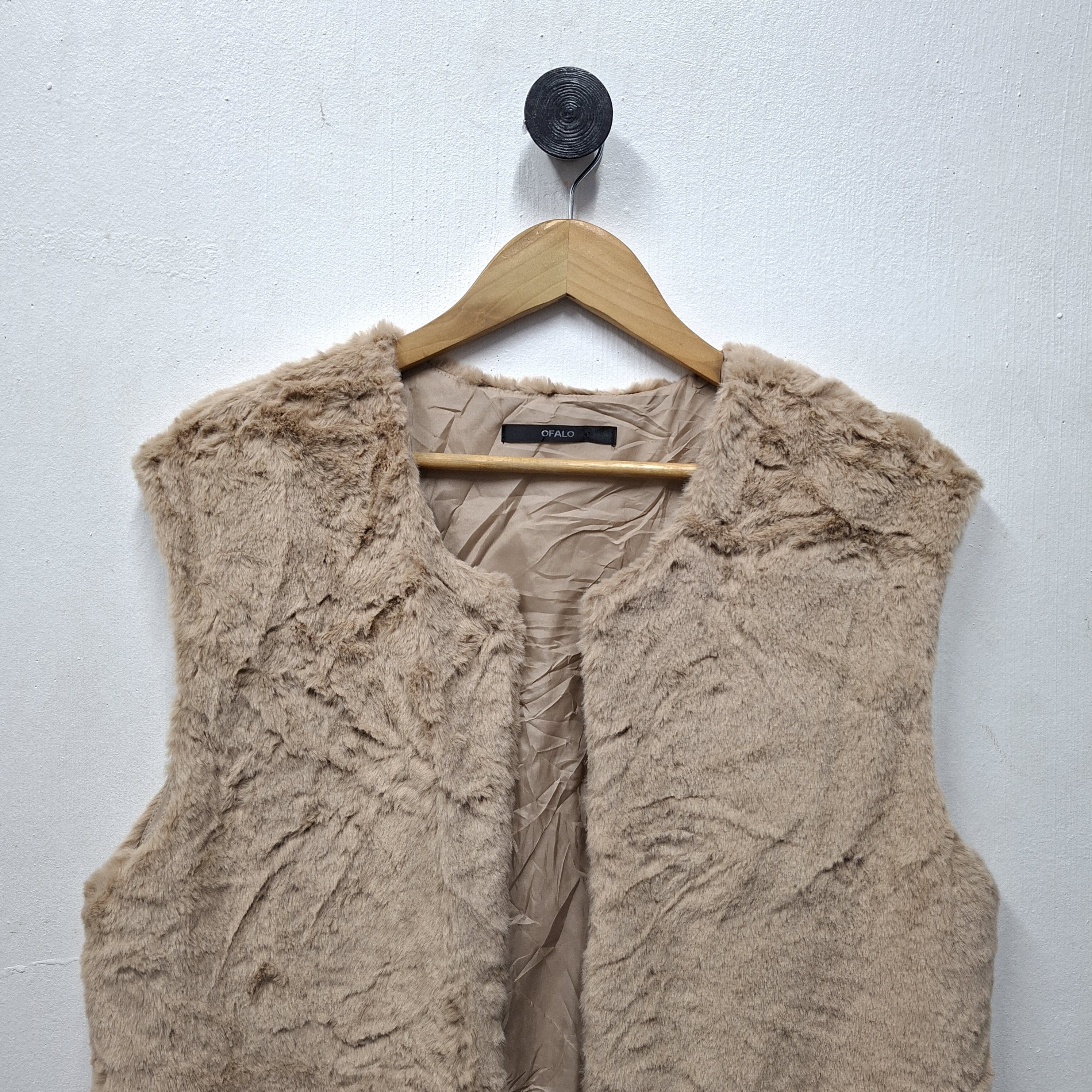 Japanese Brand 💥 Ofalo outdoor style fleece fur vest jacket Size M / US 6-8 / IT 42-44 - 2 Thumbnail