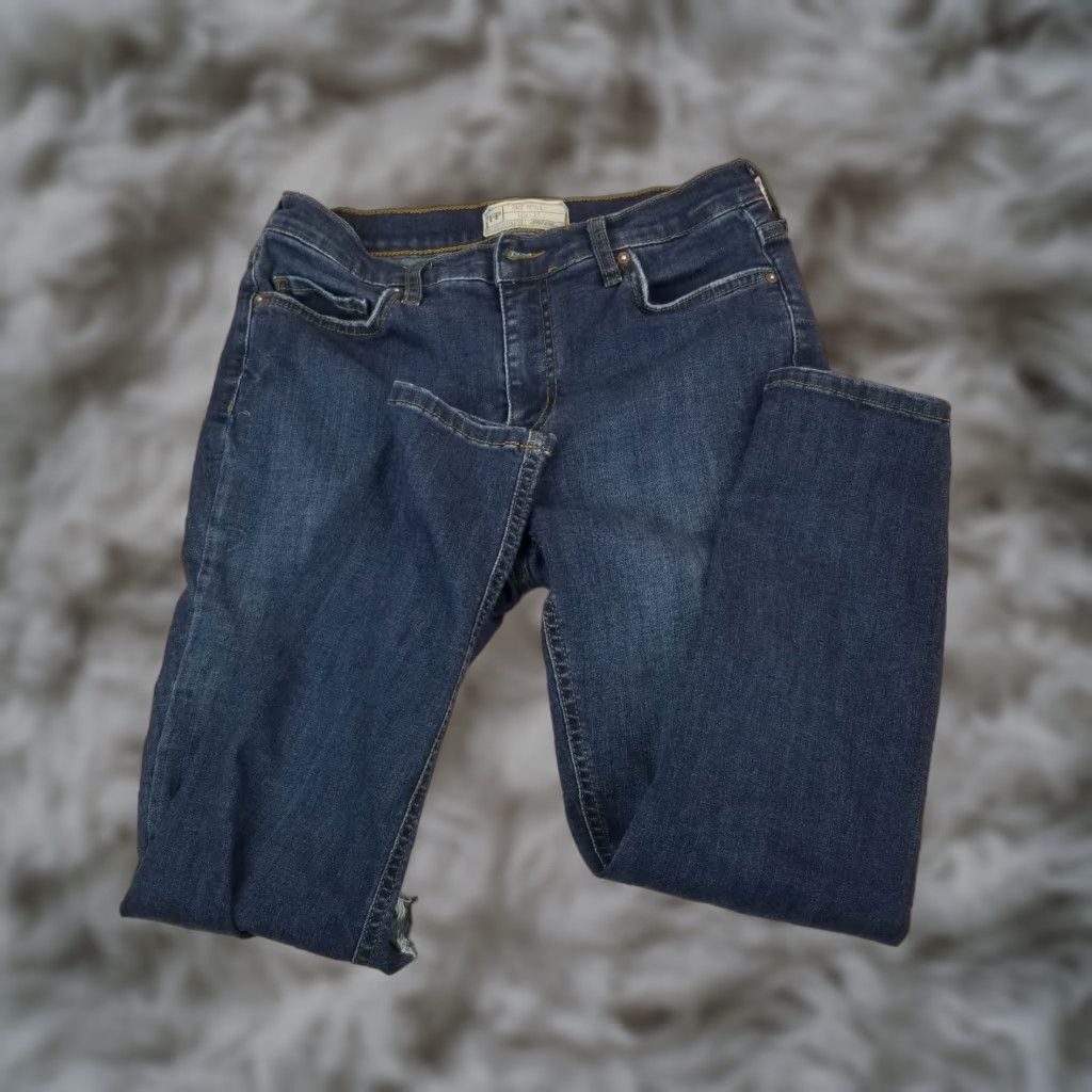 Free People Free People Jeans Junior Teens Skinny Stretch Dark Wash Denim Distressed Size 27 Size 27" / US 4 / IT 40 - 1 Thumbnail