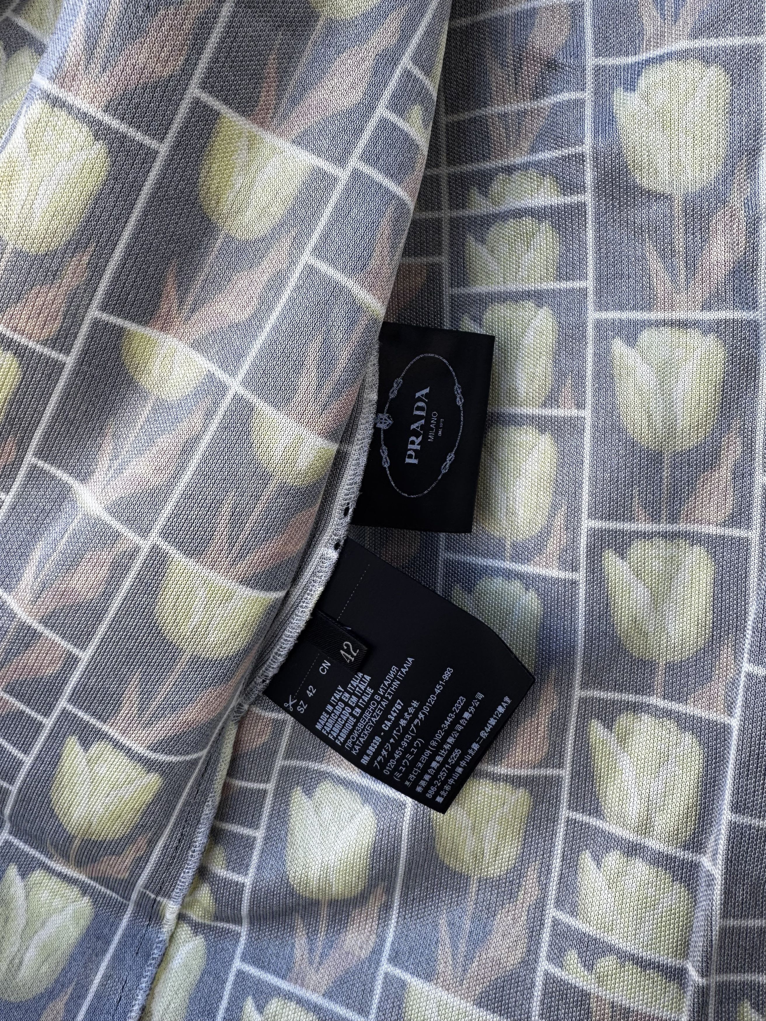 Prada Prada Tulip Shirt Size M / US 6-8 / IT 42-44 - 5 Thumbnail