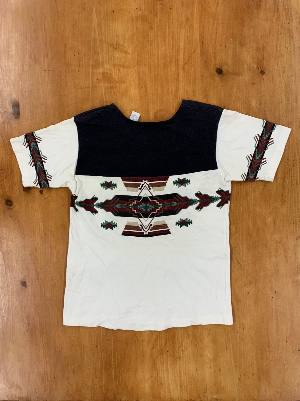 Vintage Vintage Country Tease Aztec Scoop Neck Henley Size US S / EU 44-46 / 1 - 1 Thumbnail