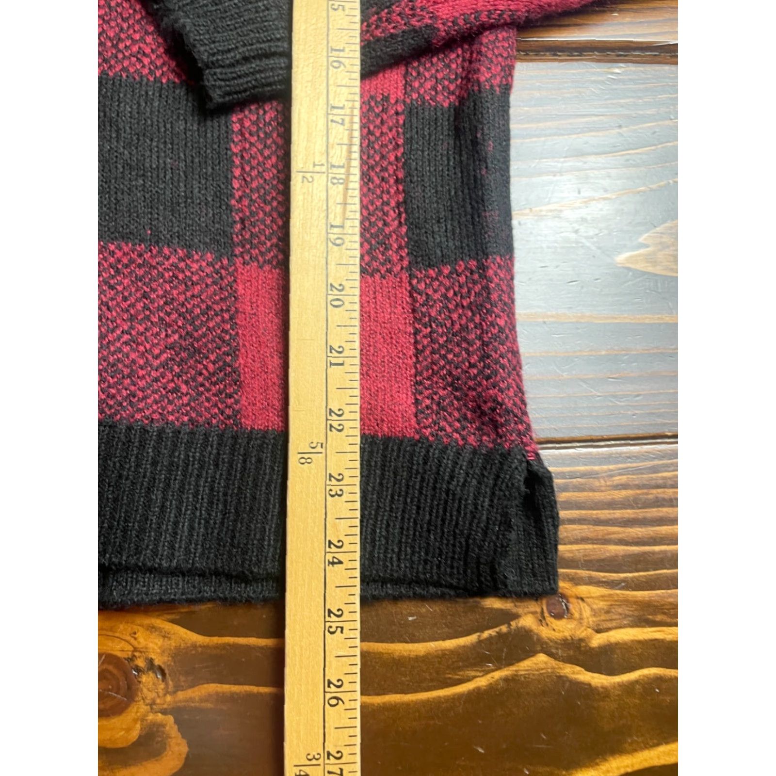 Vintage Maurices Sweater Women's XS Black Red Check Knit V-Neck Long Sleeve Shoulder Cut Out Pullover Size XS / US 0-2 / IT 36-38 - 7 Thumbnail