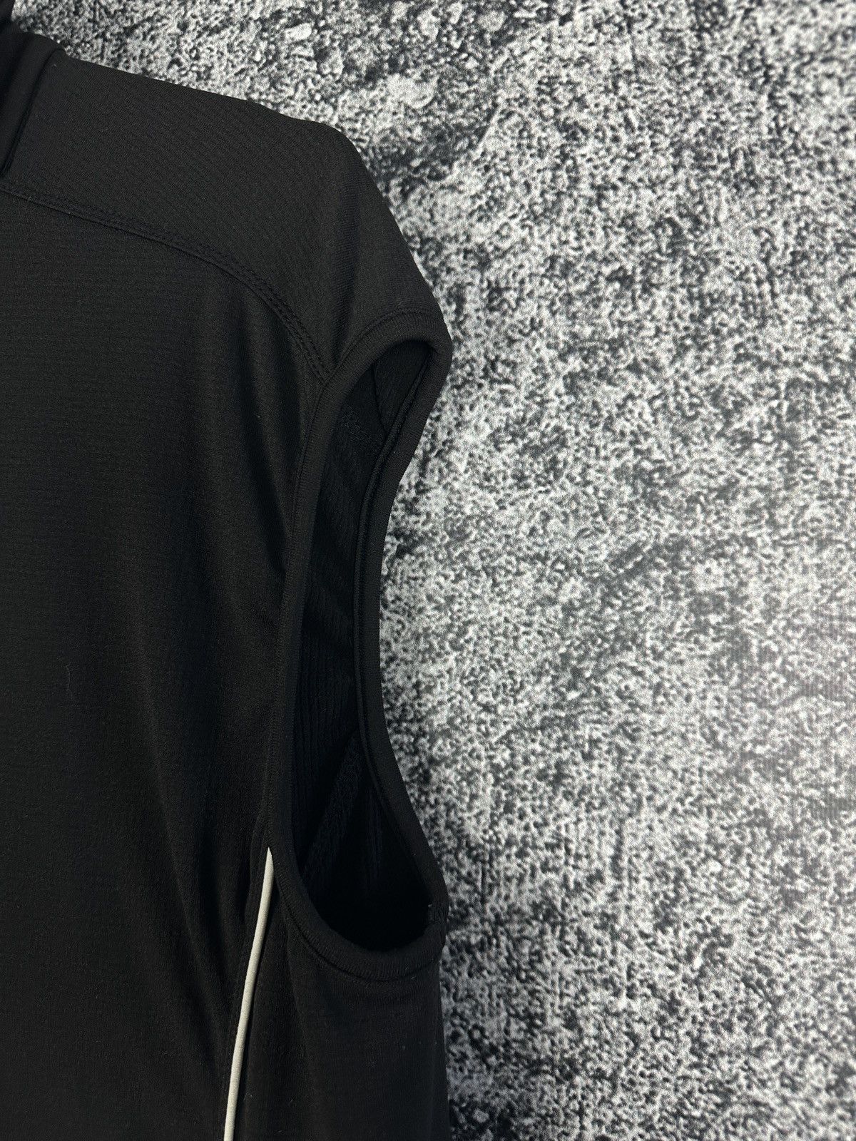 Galvin Green Gavin Green 1/4 Zip Vest Insula Technology Golf Pullover Size US M / EU 48-50 / 2 - 5 Thumbnail