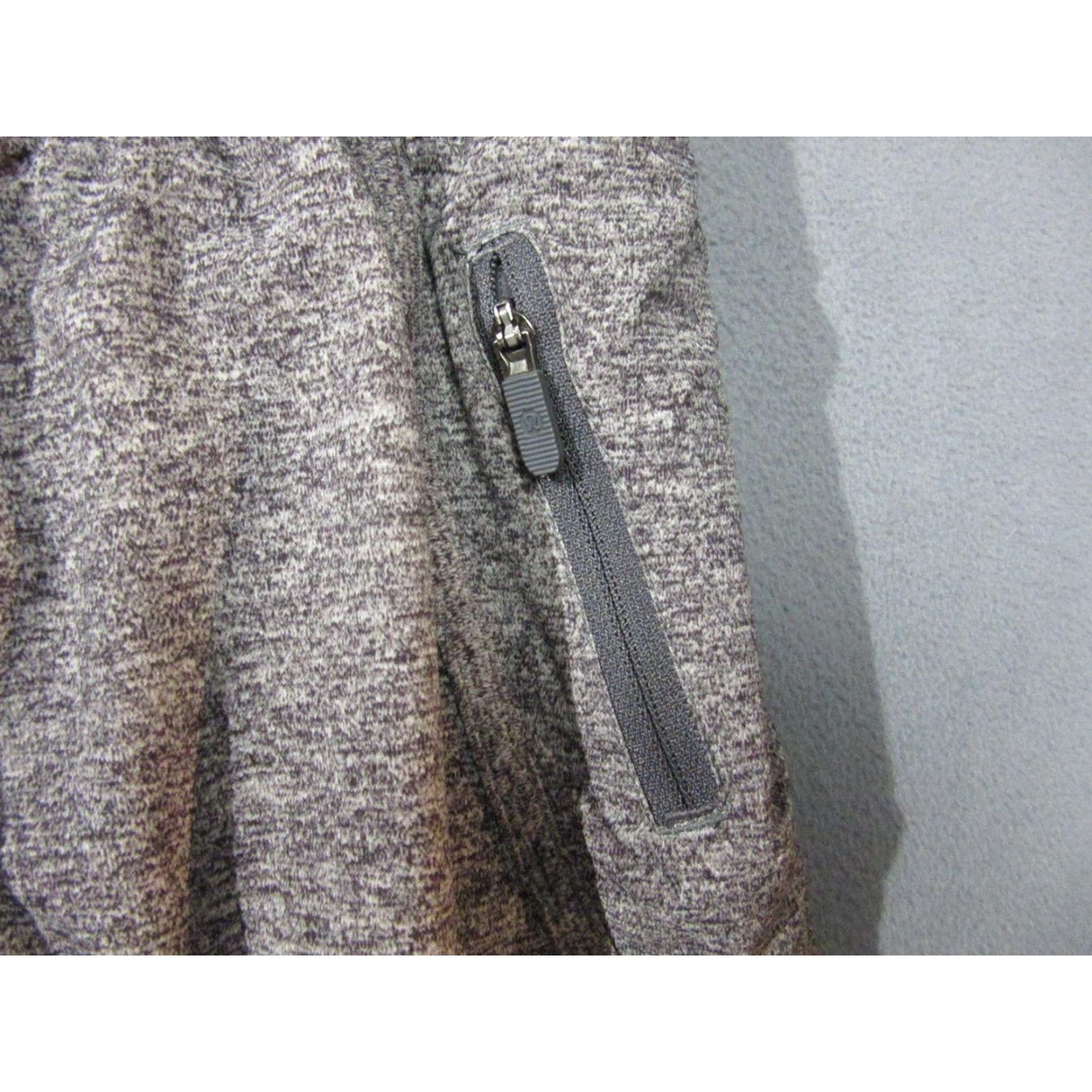 Lululemon Lululemon Shorts Womens 12 Gray Heathered Lined Zip Pocket Running Athletic Size 34" / US 12 / IT 48 - 2 Thumbnail