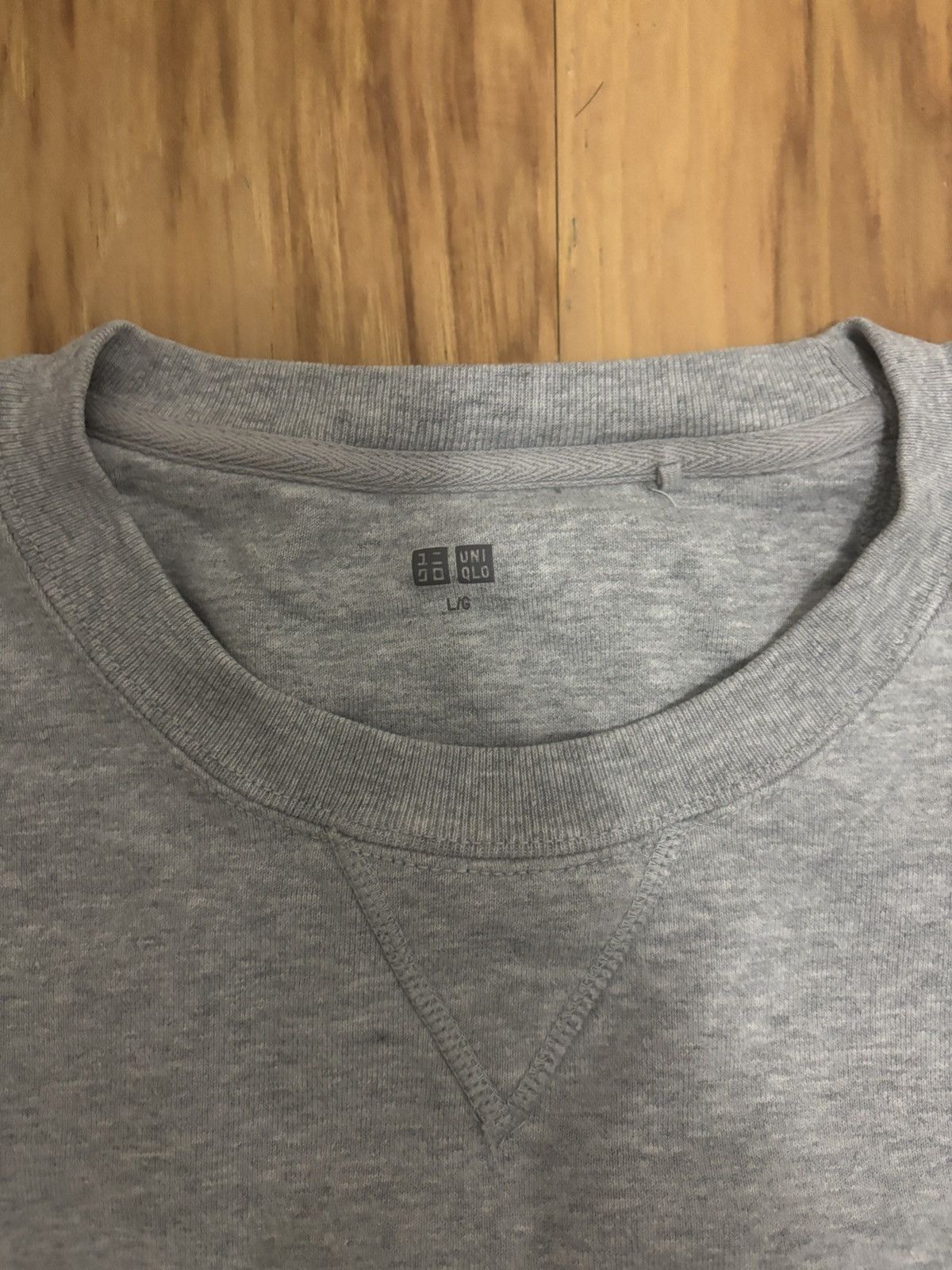 Uniqlo Uniqlo Sweatshirt Size US L / EU 52-54 / 3 - 4 Thumbnail