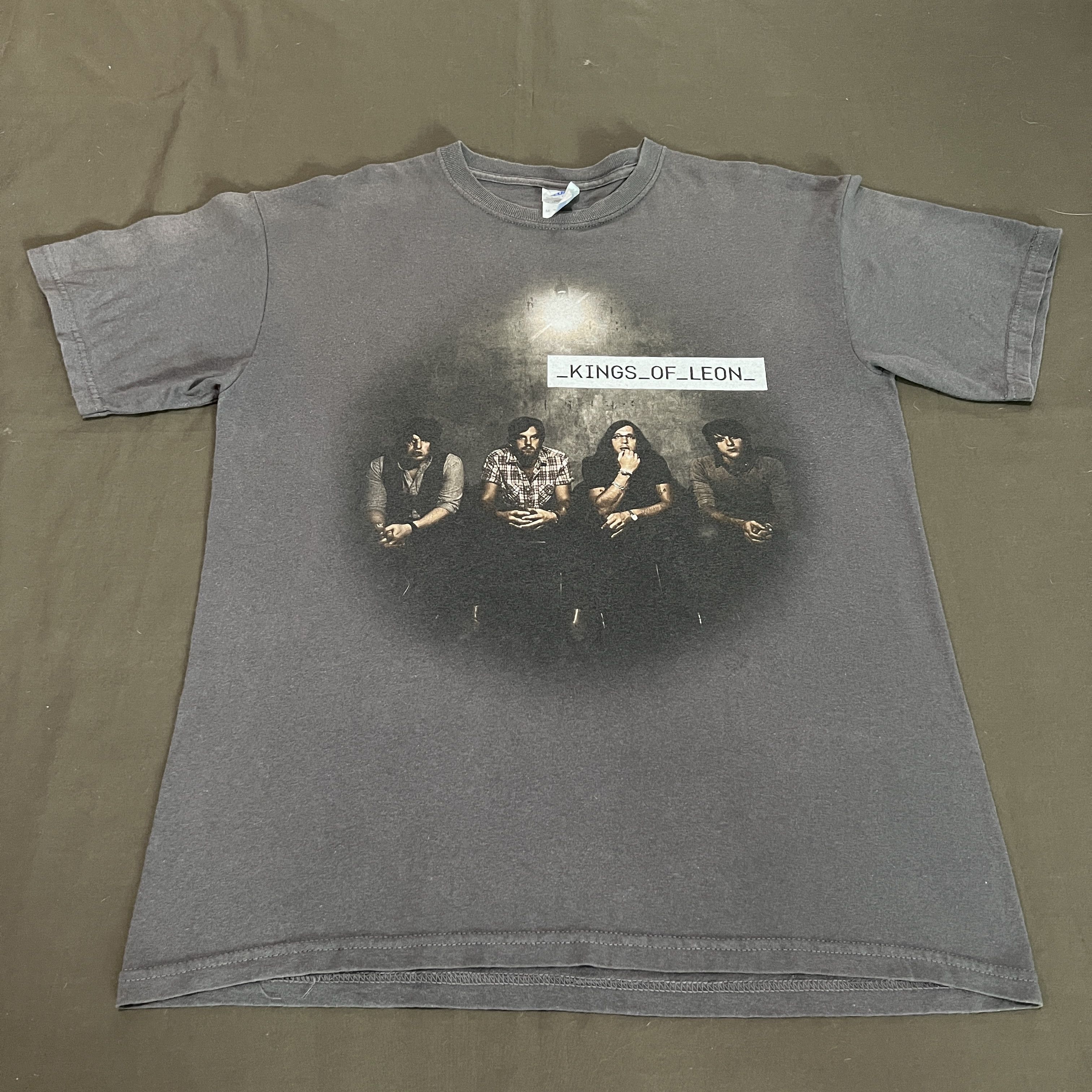 Band Tees Kings of Leon Tour 2009 Promo Tee Alternative rock Size US M / EU 48-50 / 2 - 4 Thumbnail