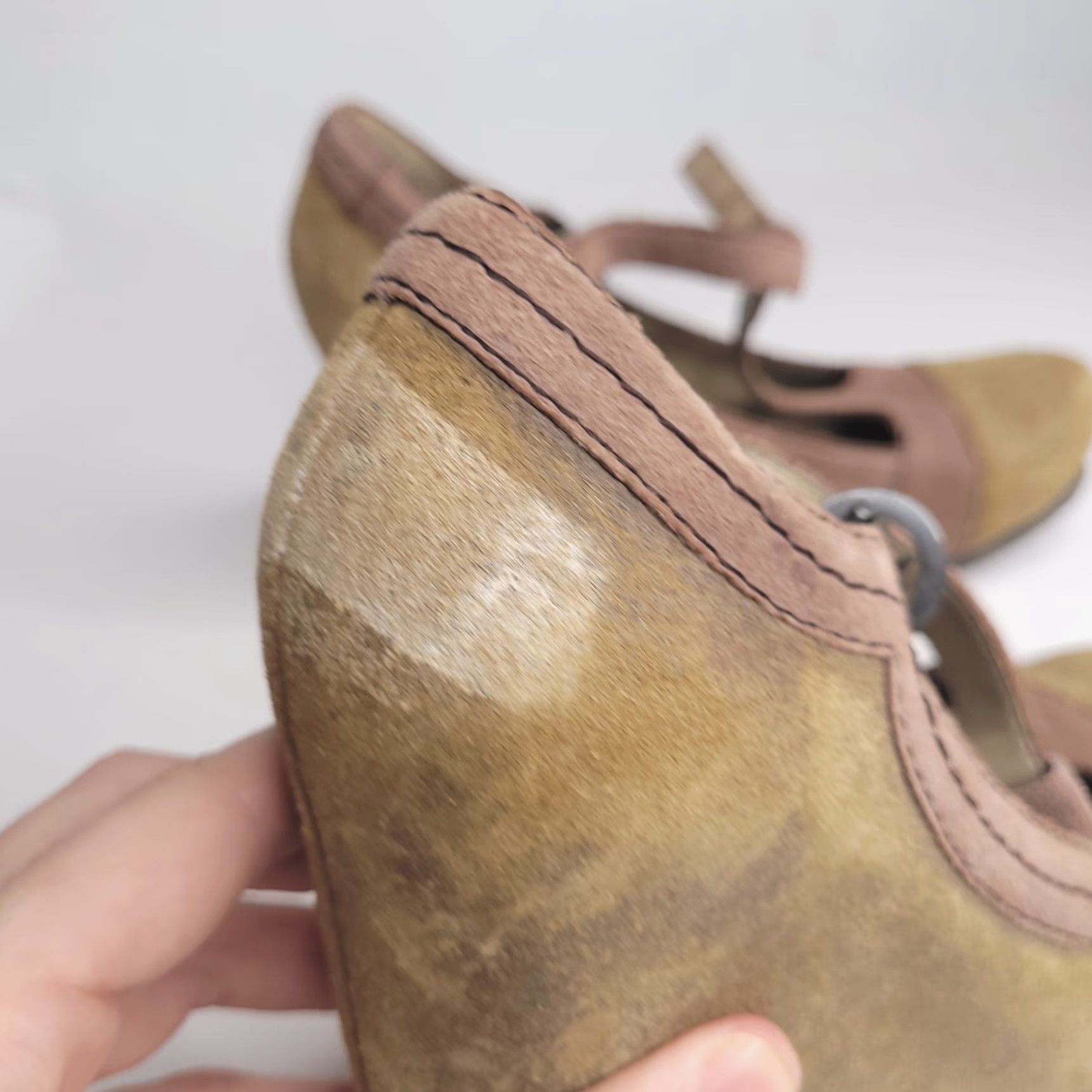 Vintage OTBT Reform Sandal Wedge Suede Size 6.5 Brown Buckle Ankle Strap Woman M Heel Wedge Model Reform Size US 7 / IT 37 - 3 Thumbnail