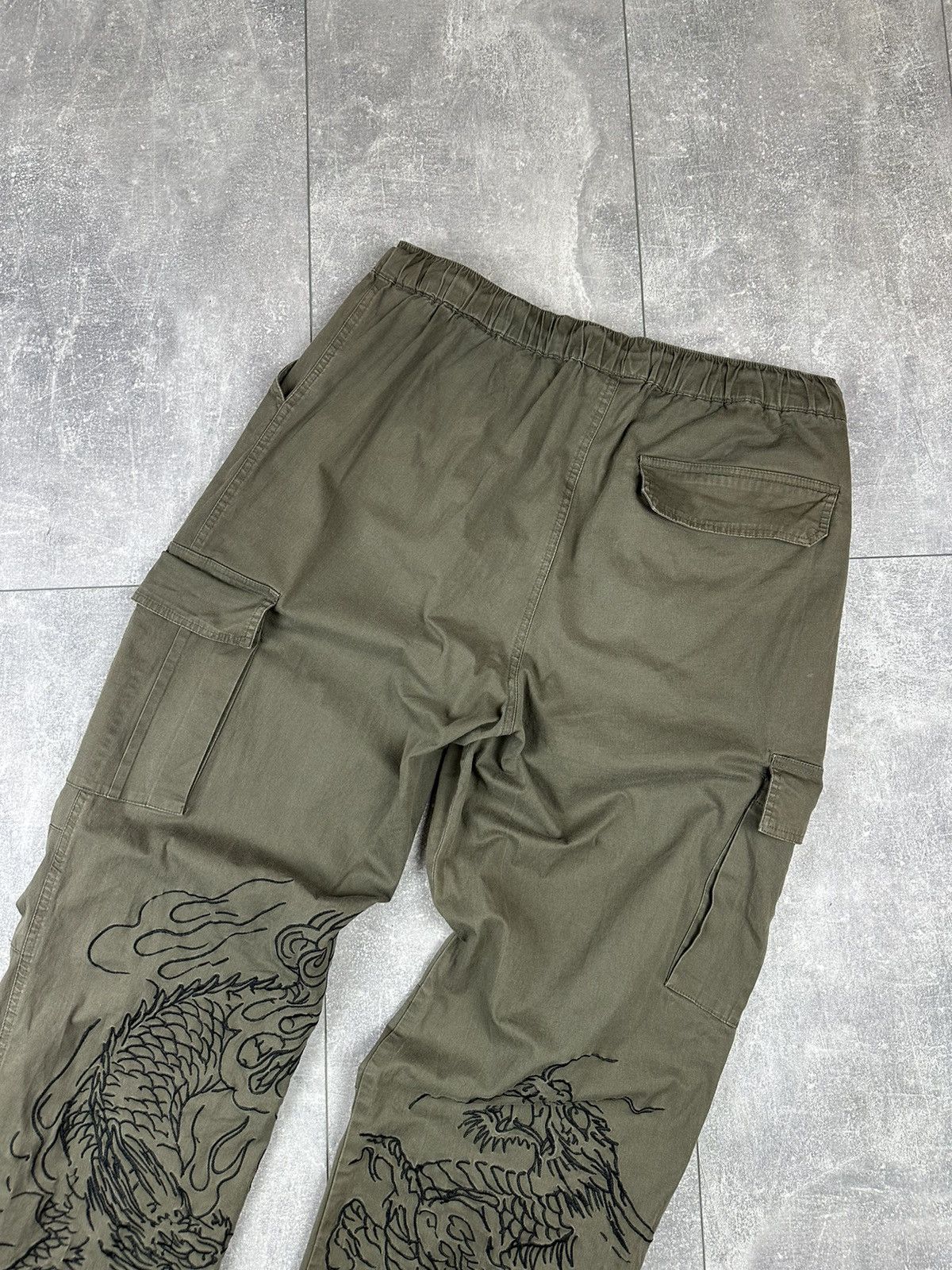 Ed Hardy Ed Hardy X Urban Outfitters Japanese Cargo Dragon Pants Size US 30 / EU 46 - 6 Thumbnail