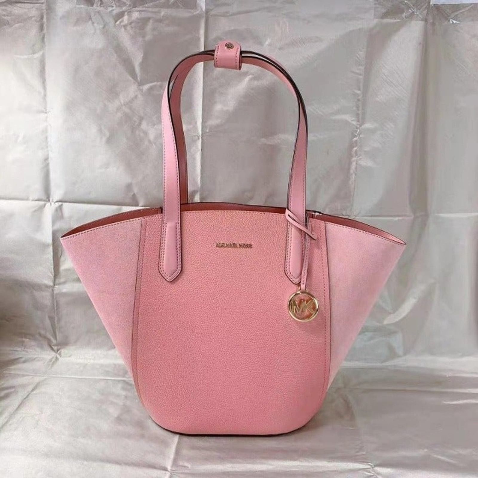 Michael Kors Michael Kors 35F1GPAT3S Portia Large Bucket Bag Sunset Rose Size ONE SIZE - 1 Thumbnail