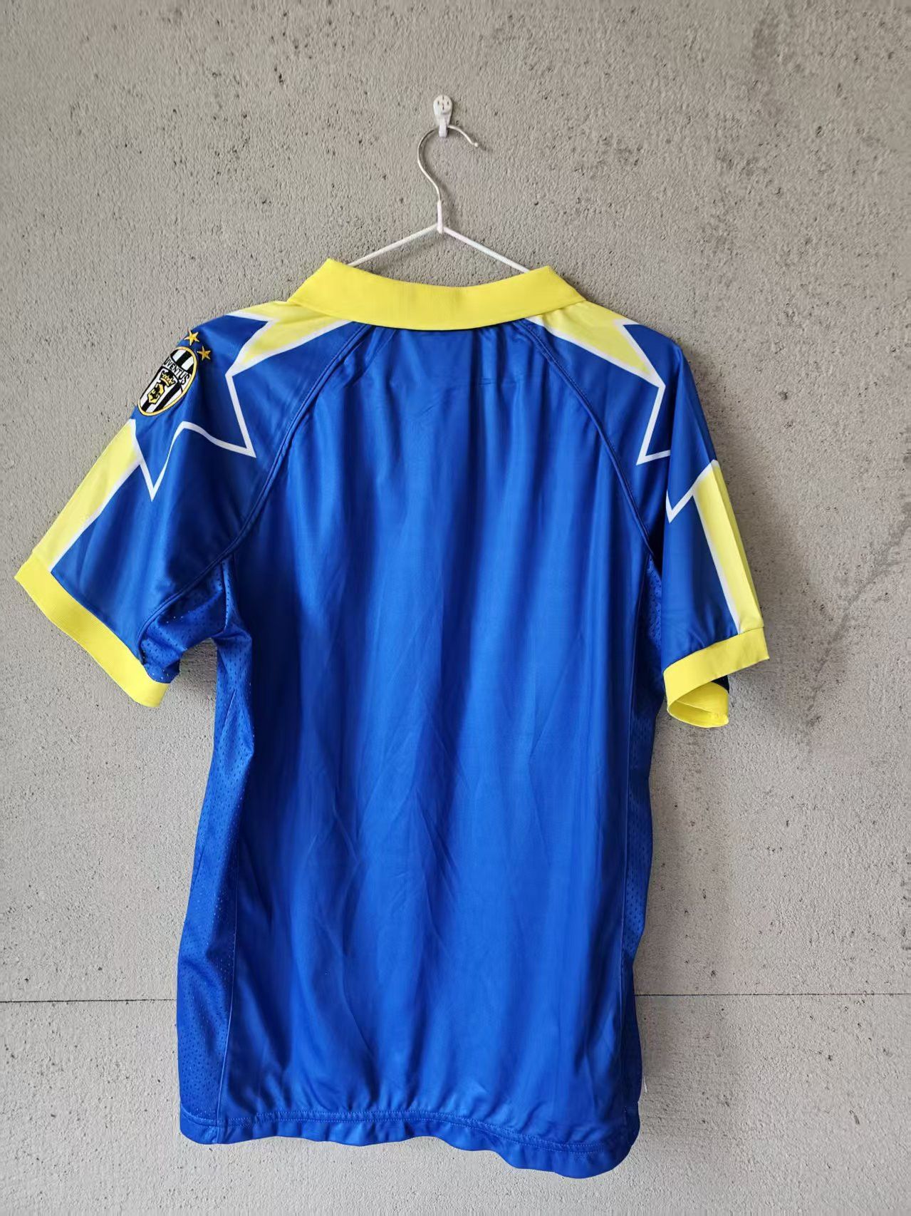 Kappa 1995 1997 Juventus Jersey Size US S / EU 44-46 / 1 - 4 Thumbnail