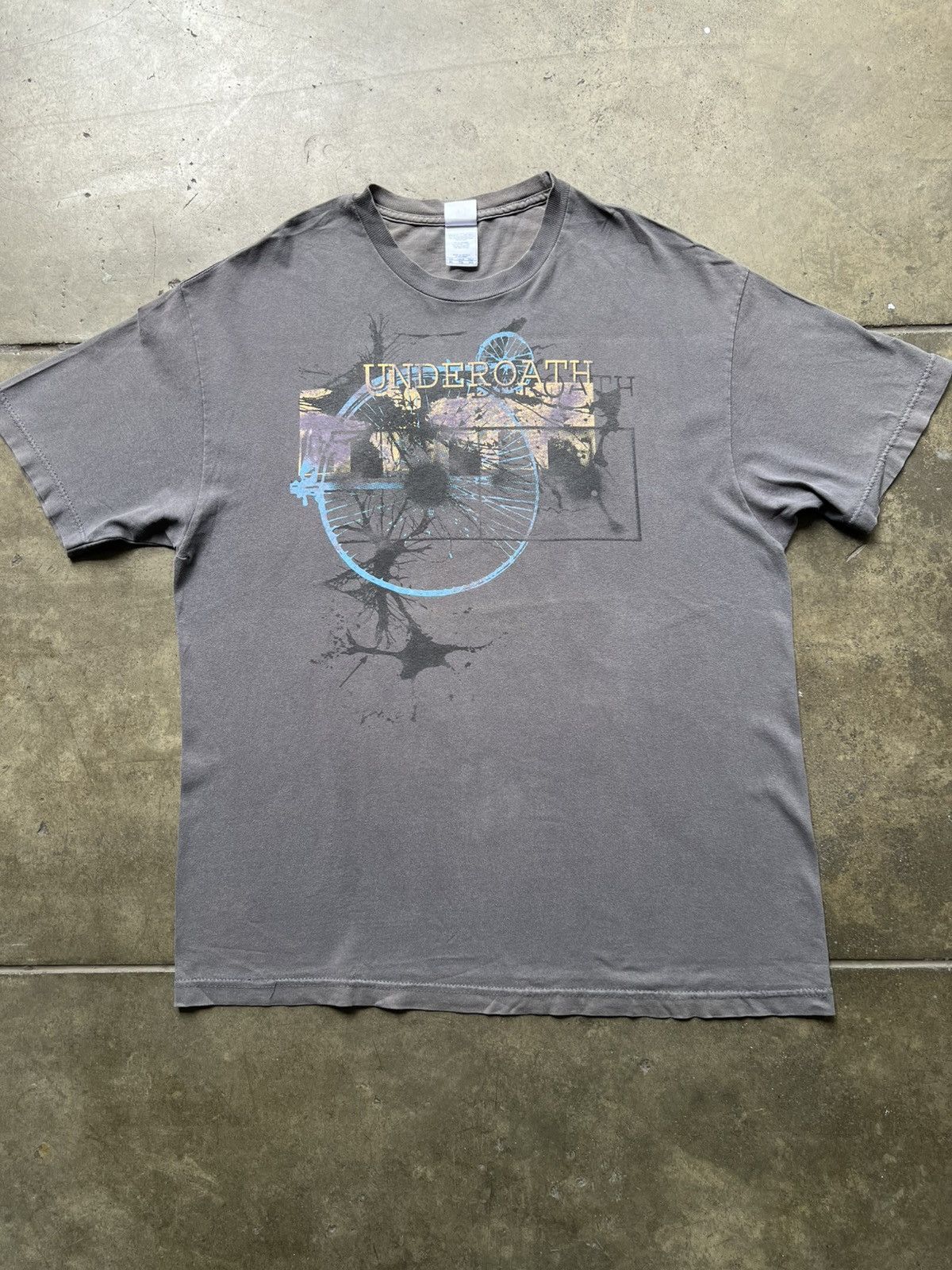 ‘00s Underoath Vintage Band Tee Shirt Tour Metalcore Emo