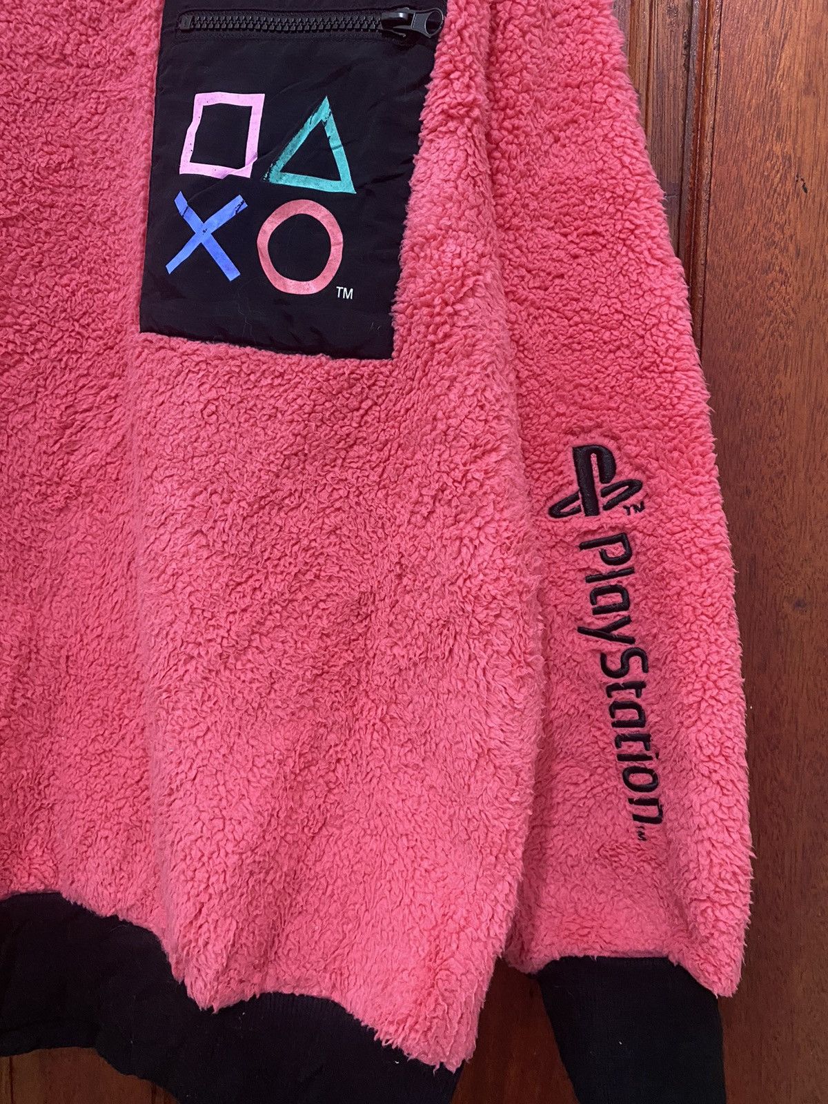 GU × Japanese Brand × Playstation GU x Sony PlayStation Sherpa Fleece Pullover Sweatshirts Size US XL / EU 56 / 4 - 3 Thumbnail