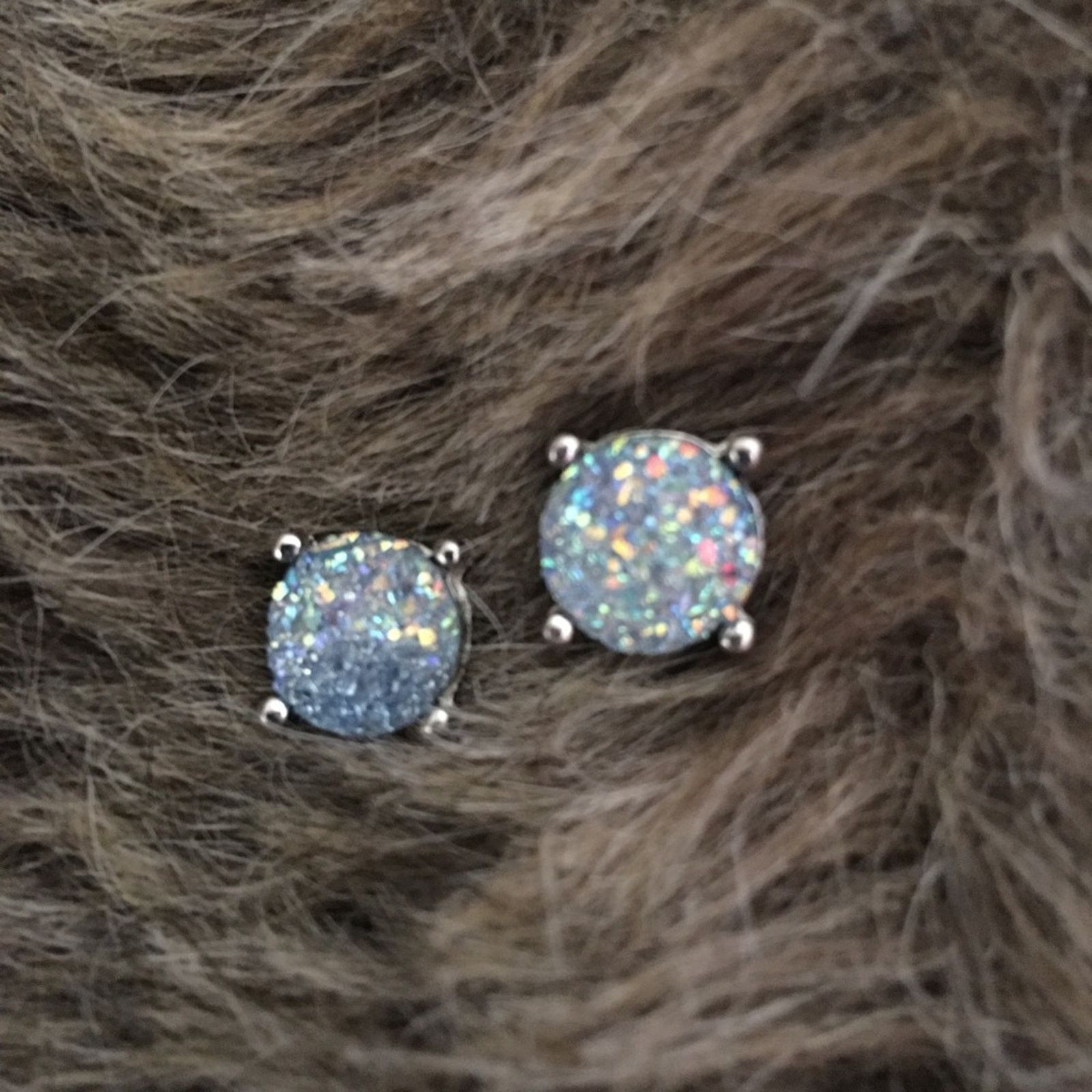 Jewelry Light blue faux drusy stone silver tone earrings Size ONE SIZE - 1 Thumbnail