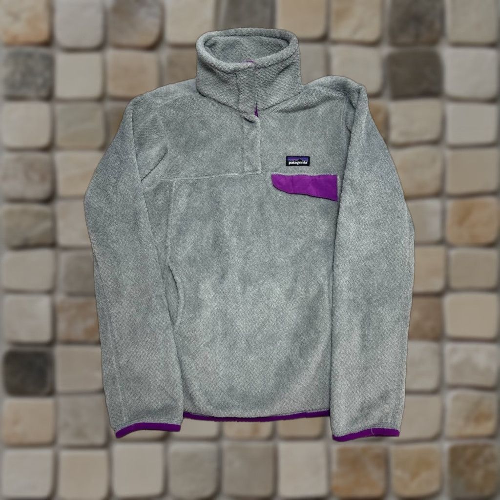 Patagonia Patagonia Shirt Womens XS Gray Mock Neck Fleece Sweater Kangaroo Pocket Pullover Outdoor Winter 90s Size XS / US 0-2 / IT 36-38 - 1 Thumbnail