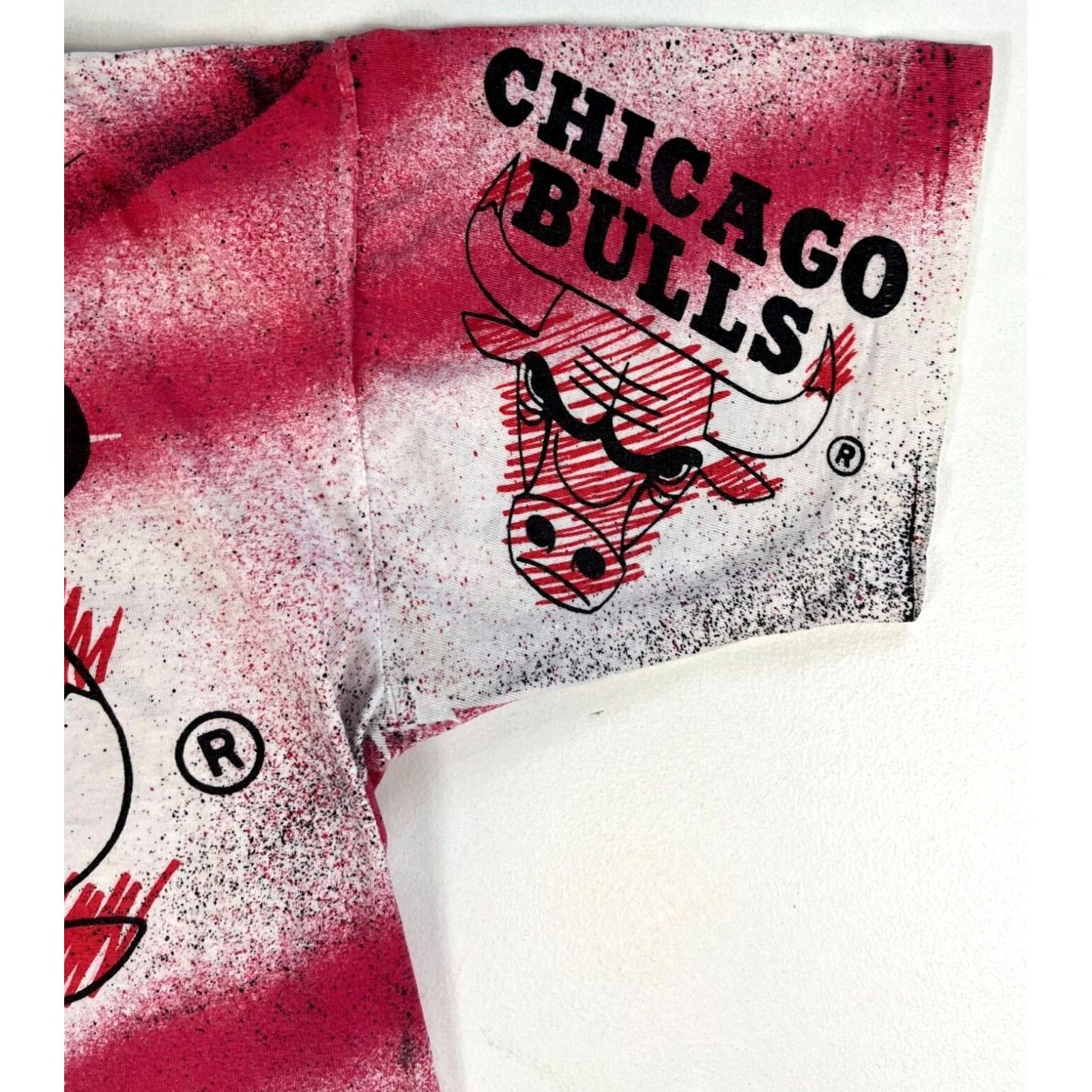 NBA VINTAGE Chicago Bulls T-Shirt 1991 NBA Finals Magic Johnson T's Sz M Men's Shirts Graphic Print 90s Basketball World Champions Size US M / EU 48-50 / 2 - 3 Thumbnail