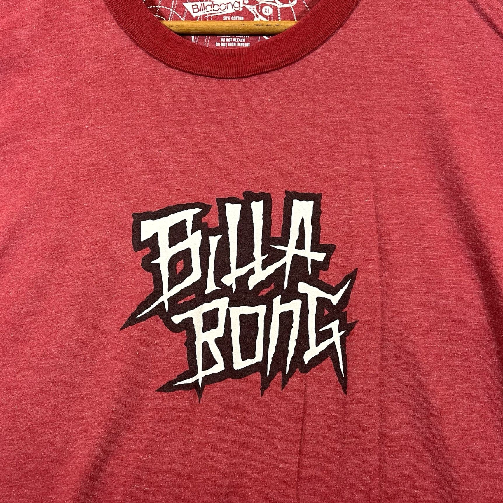 Billabong VINTAGE Billabong Red T-Shirt 90s Surf Tee Skater Y2K Mens XL Center Graphic Shirt Mens XL Red 90s Billabong Size US XL / EU 56 / 4 - 2 Thumbnail
