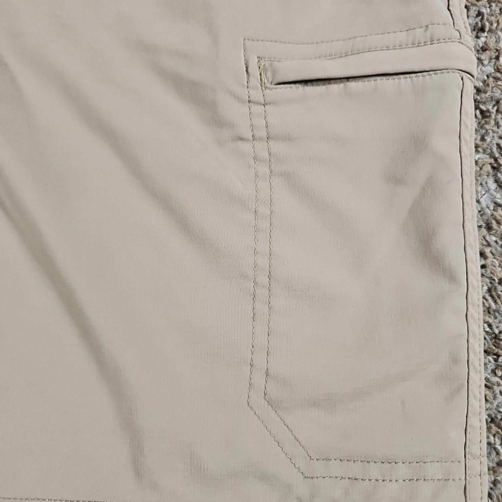 Chaps Chaps Sz 38 Stretch Khaki Golf Shorts Size US 38 / EU 54 - 2 Thumbnail