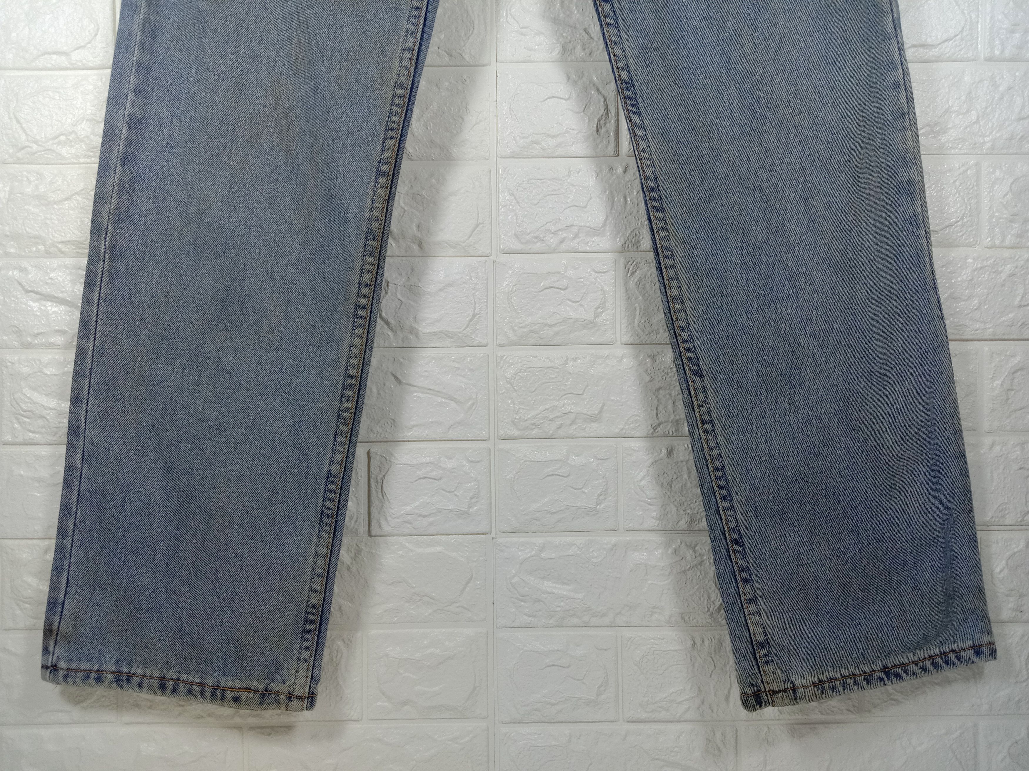 Levi's Vintage Levi's 505 Jeans Regular Fit Light Wash Denim Size US 34 / EU 50 - 4 Thumbnail