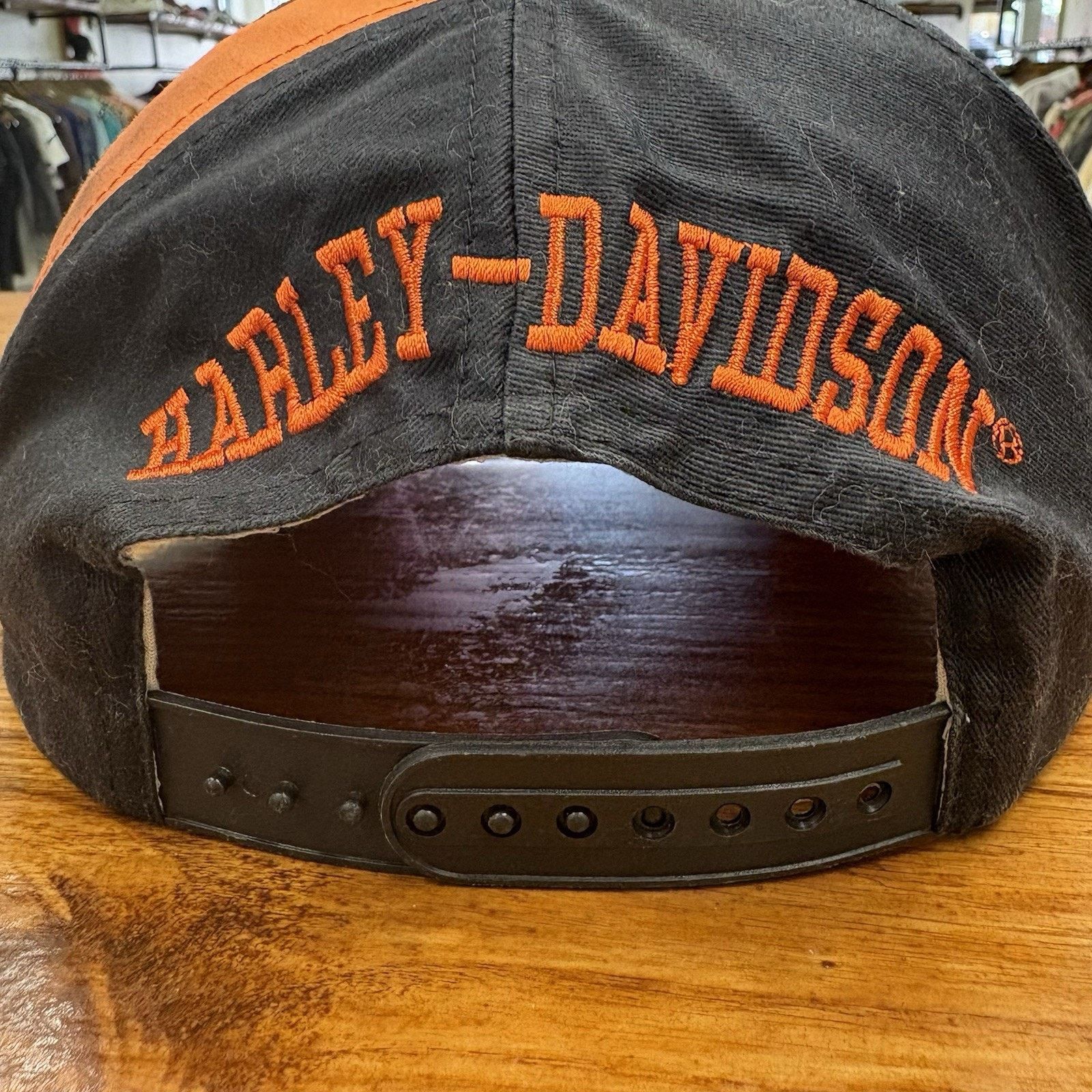 Harley Davidson Vintage 90’s Black Harley Davidson Wave Spiral SnapBack Hat Size ONE SIZE - 5 Thumbnail