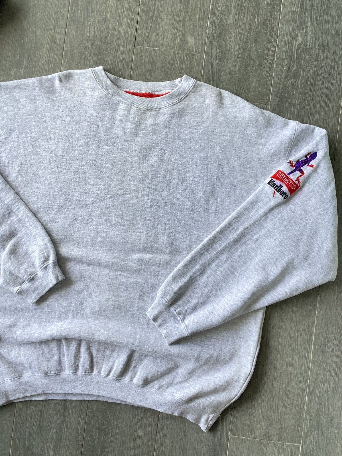 Marlboro × Marlboro Unlimited × Vintage Vintage 90’s Marlboro Crewneck Sweatshirt Size US L / EU 52-54 / 3 - 2 Thumbnail