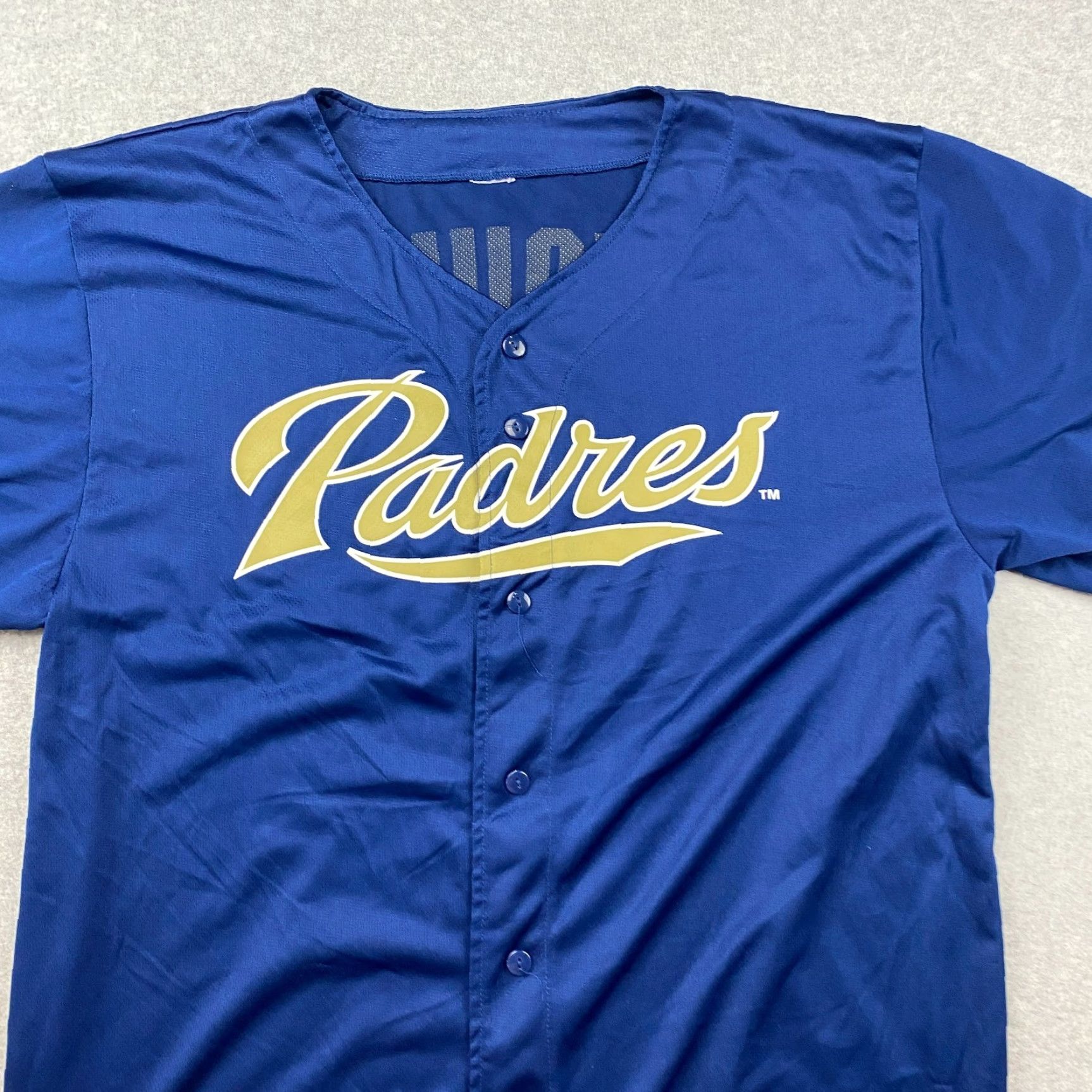 Vintage **San Diego Padres #32 Blue Button-Up Jersey Shirt Mens 2XL** User: **San Diego Padres #32 Blue Button-Up Mens Jersey Shirt 2XL** Size US XXL / EU 58 / 5 - 2 Thumbnail