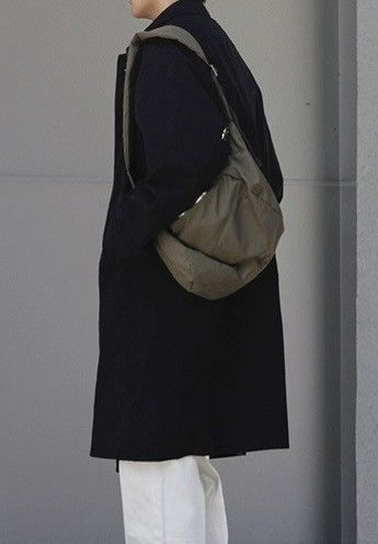 Japanese Brand × Vintage Outdoor retro puffer hobo bag shoulder messenger bag Size ONE SIZE - 3 Thumbnail