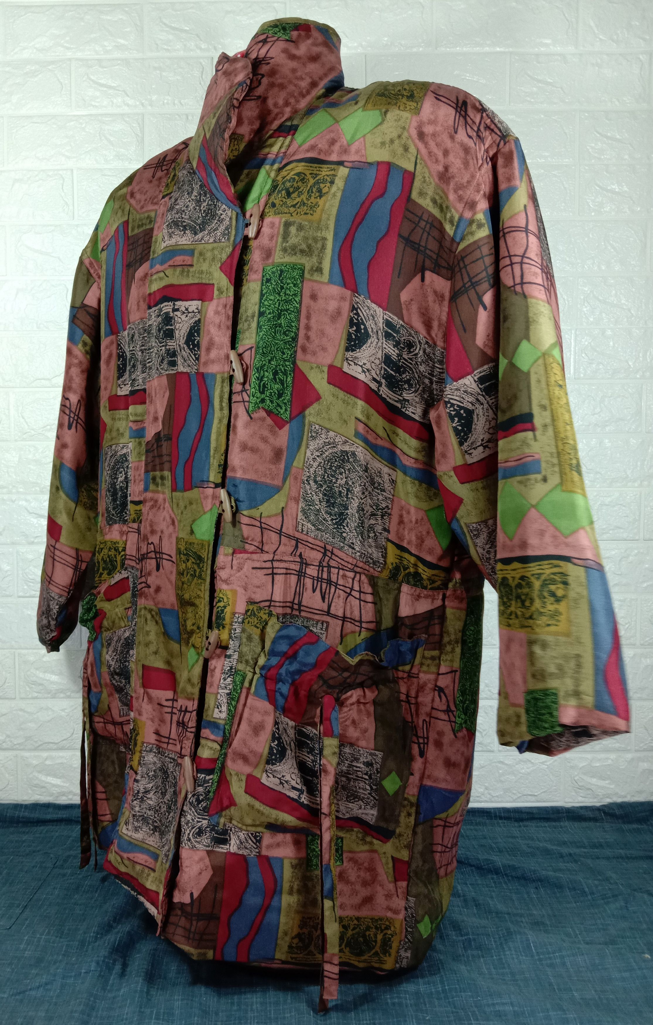 Vintage Vintage Art Design Silk Long Coat Jacket Size US XL / EU 56 / 4 - 3 Thumbnail