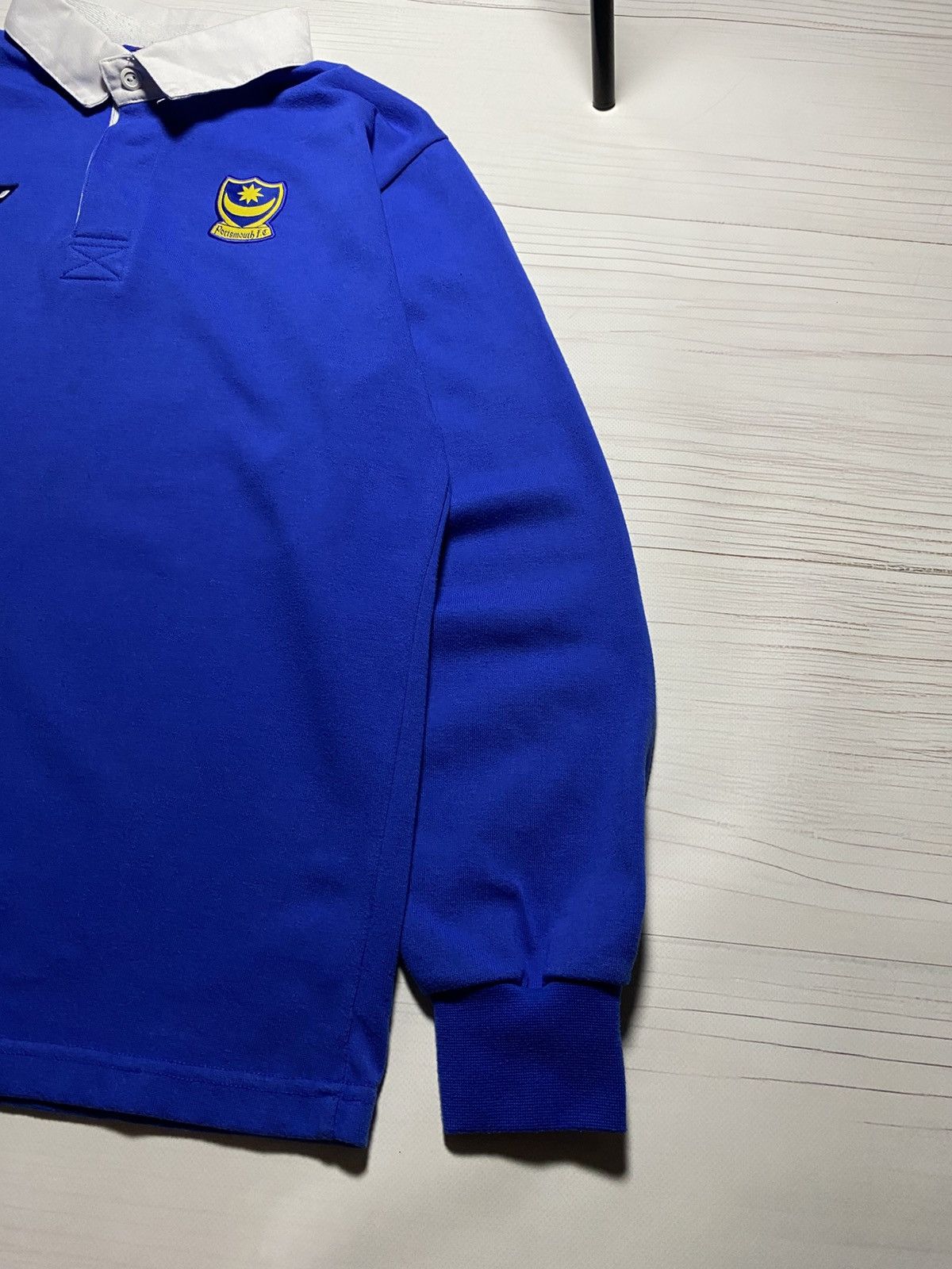 Vintage Vintage Portsmouth 2003/05 soccer football longsleeve jersey Size US S / EU 44-46 / 1 - 5 Thumbnail
