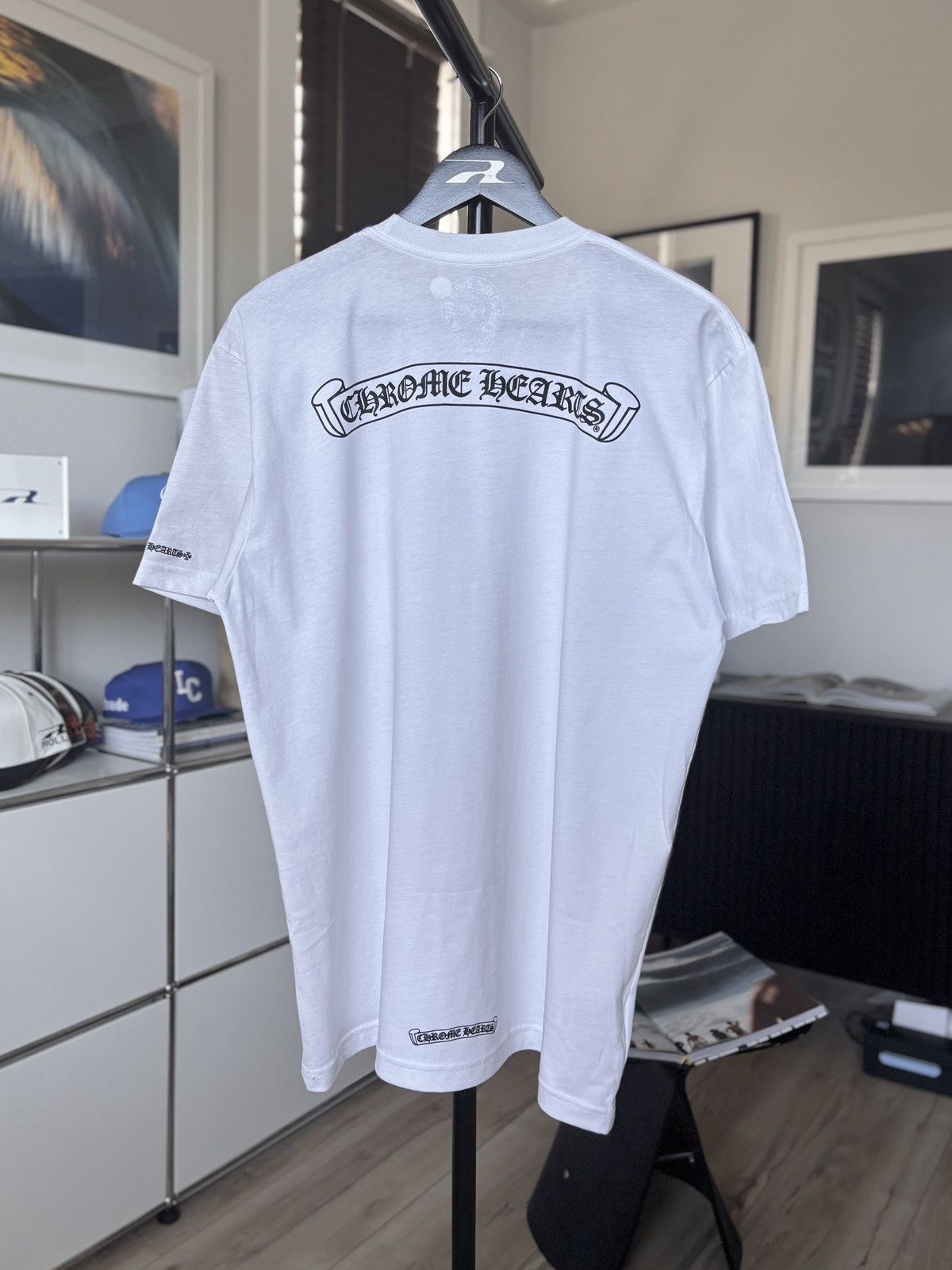 Chrome Hearts CHROME HEARTS | NEW | SCROLL BANNER LOGO TEE Size US XL / EU 56 / 4 - 2 Thumbnail