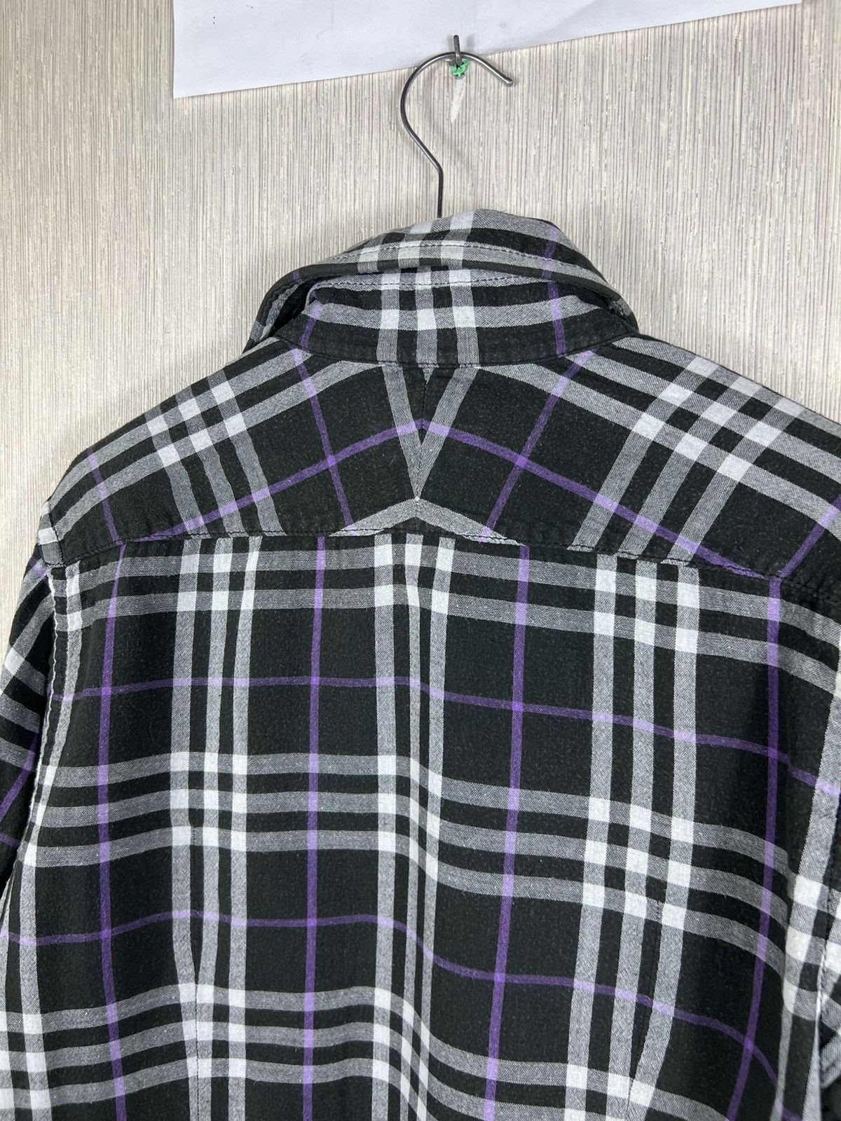 Burberry Vintage Burberry black label japanese brand checked shirt Size US M / EU 48-50 / 2 - 19 Thumbnail