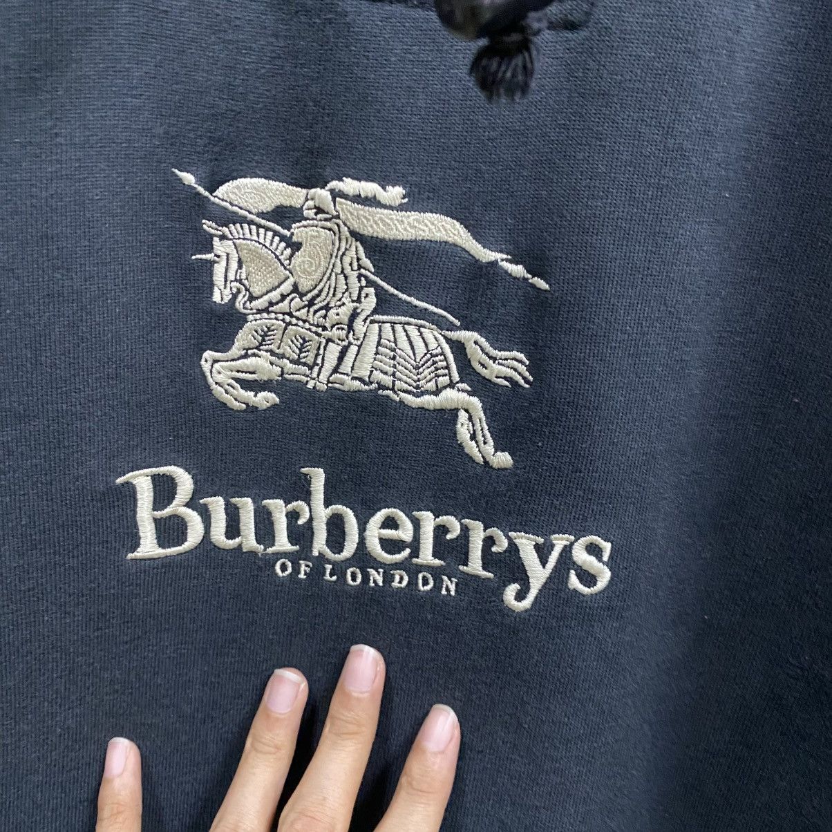 Burberry × Vintage Vintage Burberrys Of London Big Logo Centre Half Zipper Size US L / EU 52-54 / 3 - 5 Thumbnail
