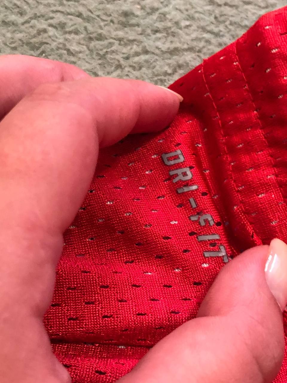Nike Vintage shorts red Nike logo Y2K streetwear Size US 32 / EU 48 - 6 Thumbnail